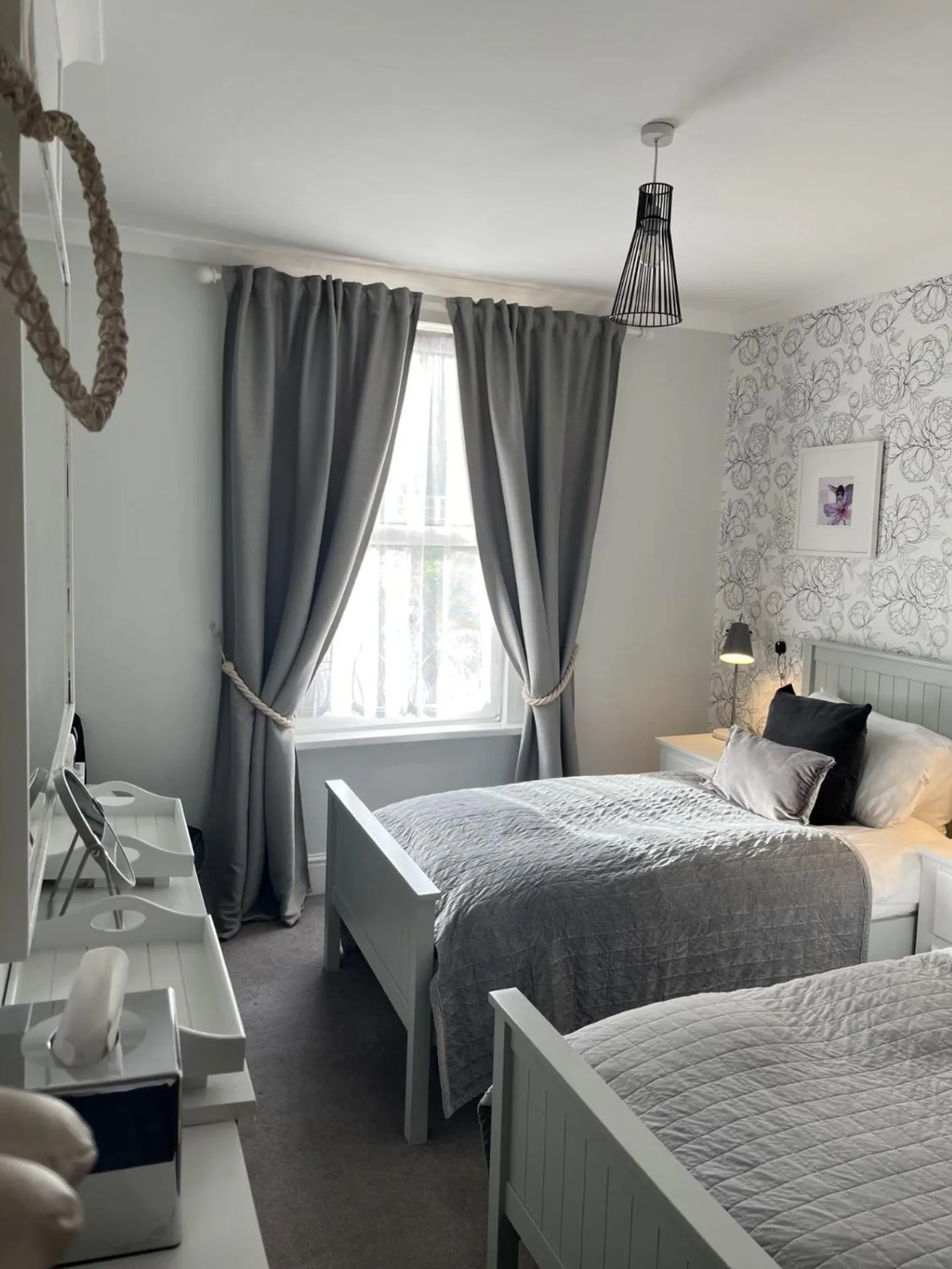 Bedroom, Bed in The Glastonbury Townhouse B&B