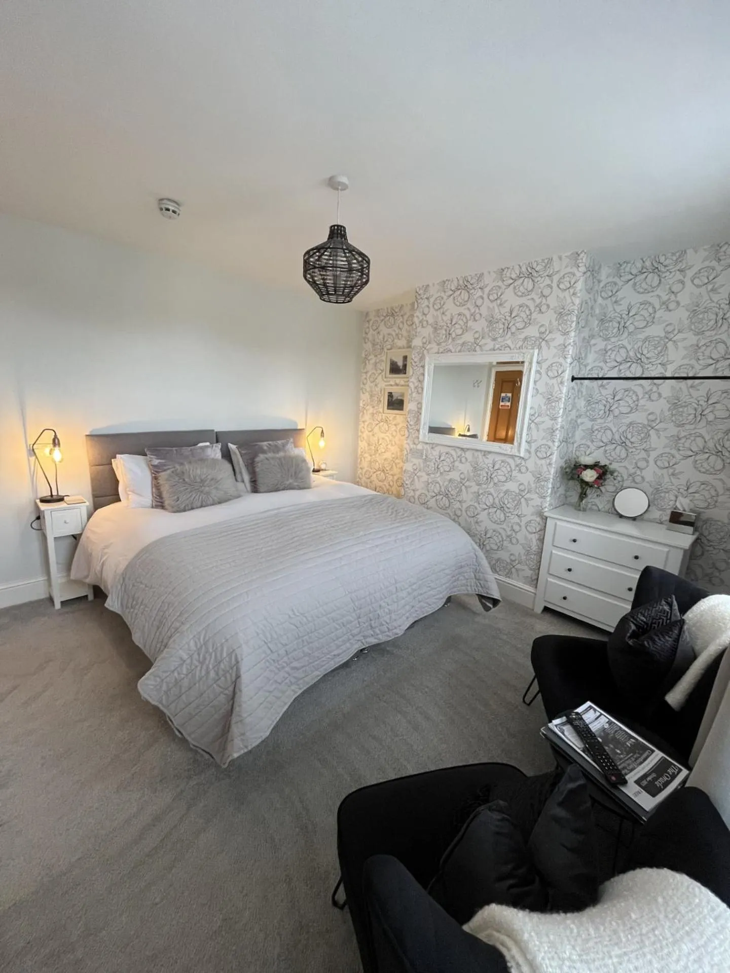 Bed in The Glastonbury Townhouse B&B