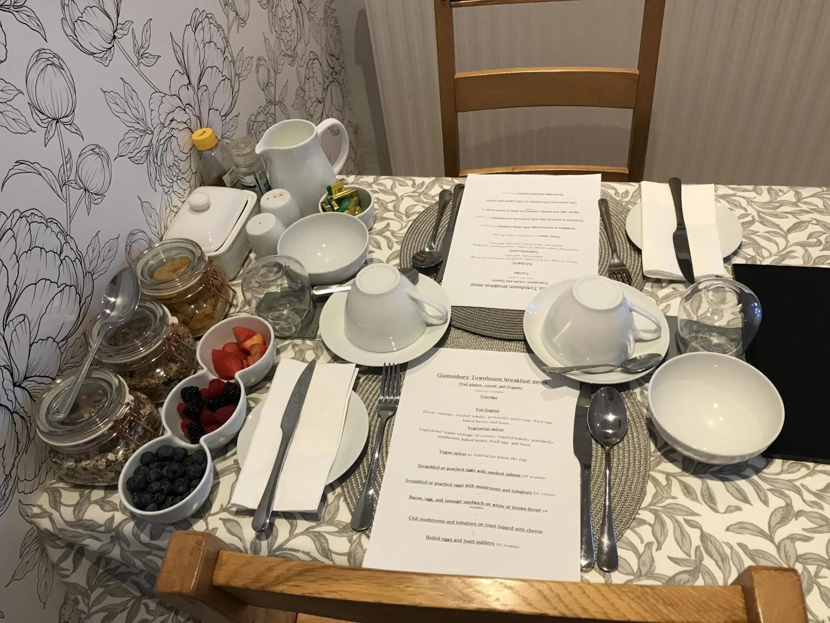 Breakfast in The Glastonbury Townhouse B&B