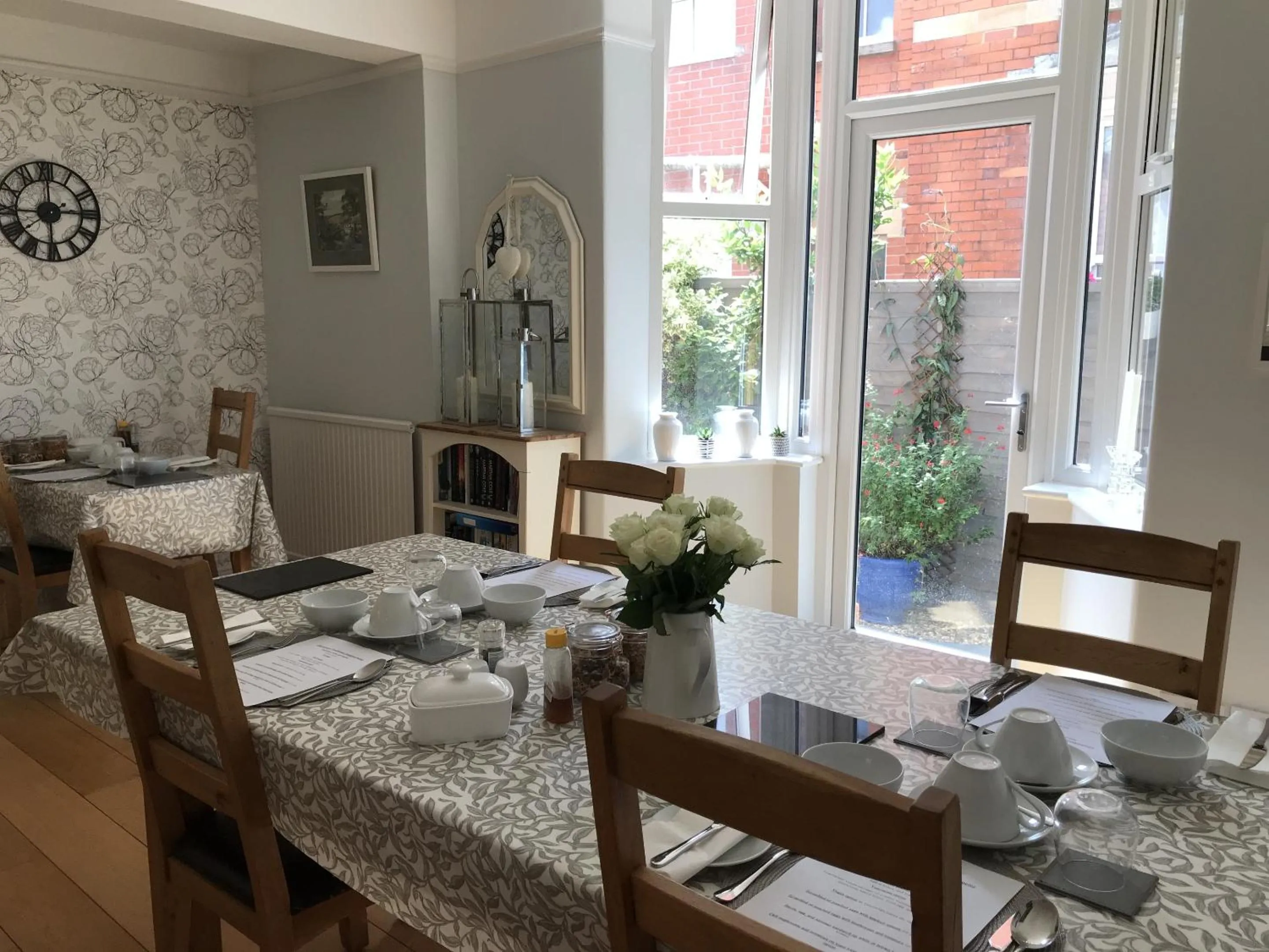 Breakfast in The Glastonbury Townhouse B&B