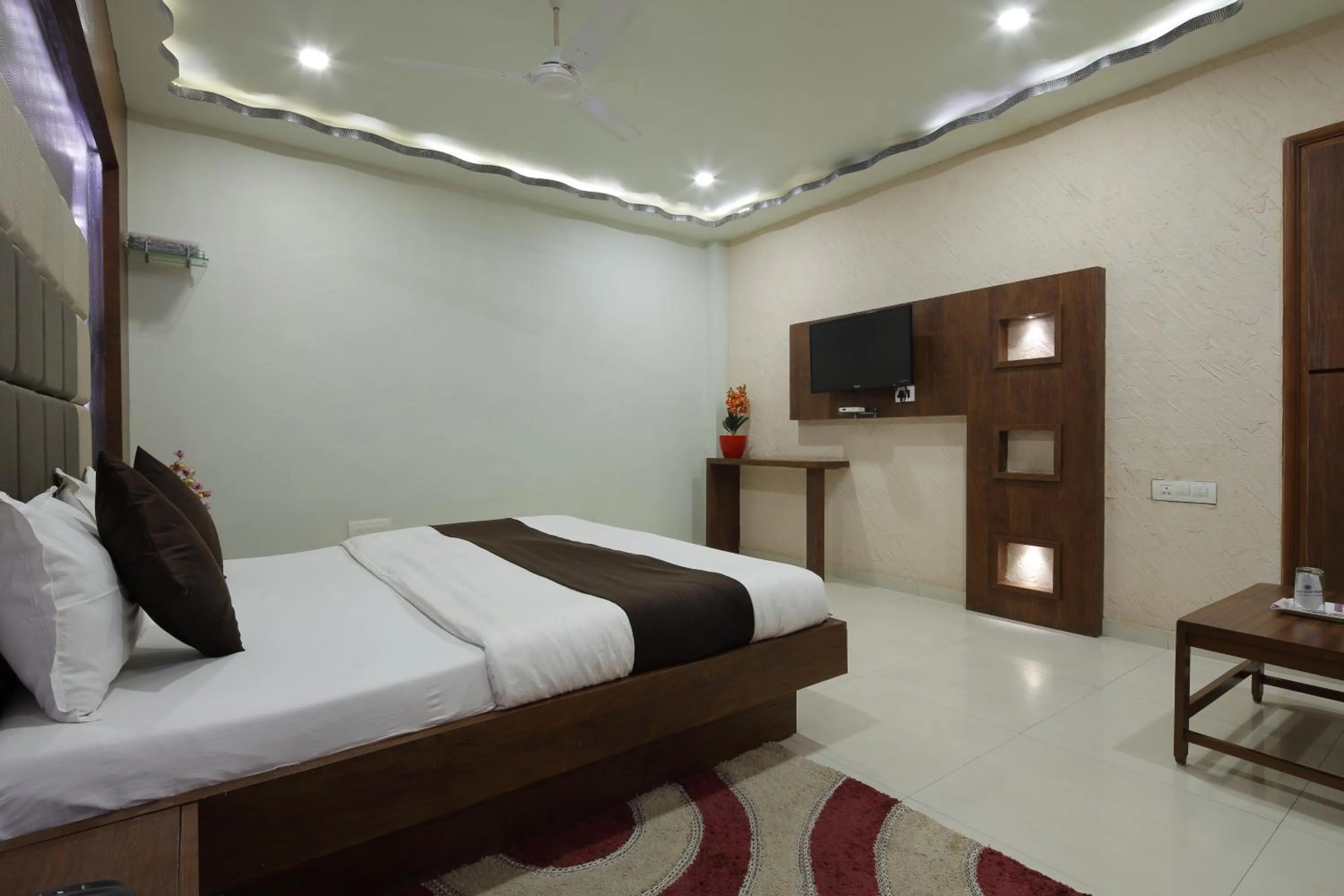 Photo of the whole room, Bed in Hotel Good Night