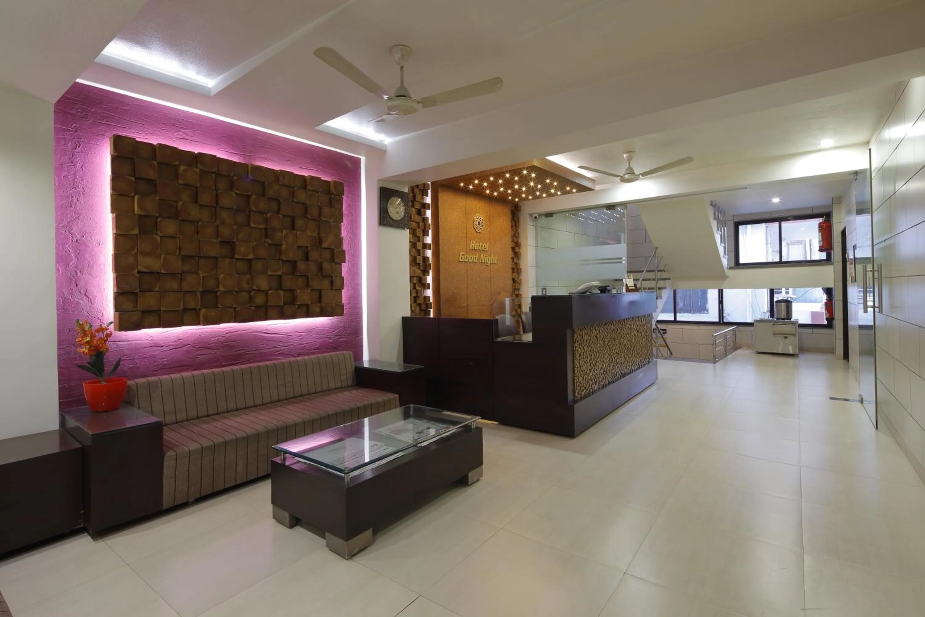 Lobby or reception in Hotel Good Night