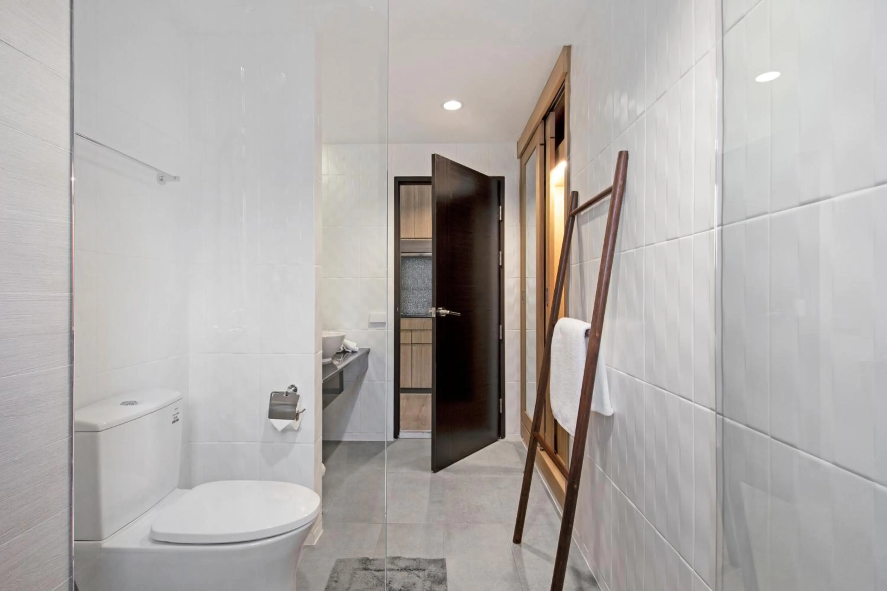 Bathroom in Reiz - Private Residence