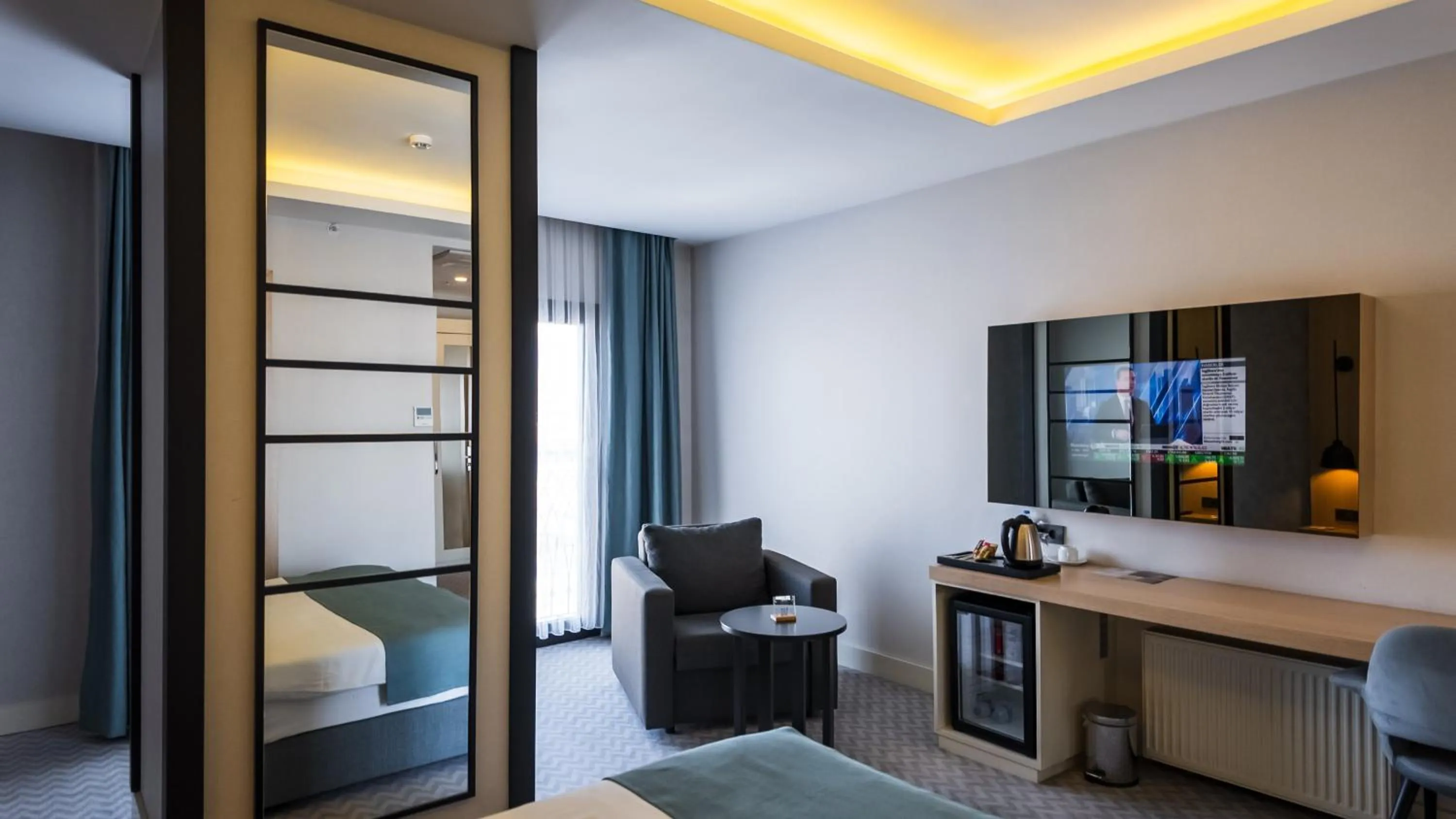 Photo of the whole room in ANGEL'S PARK HOTEL