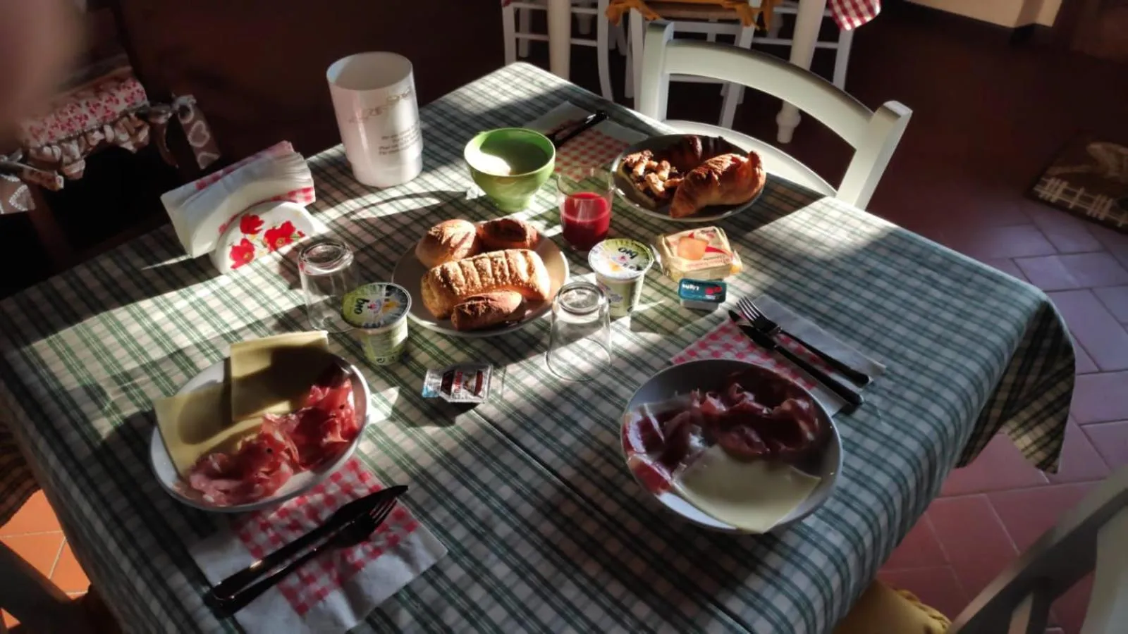 Breakfast in B&B CASALISA