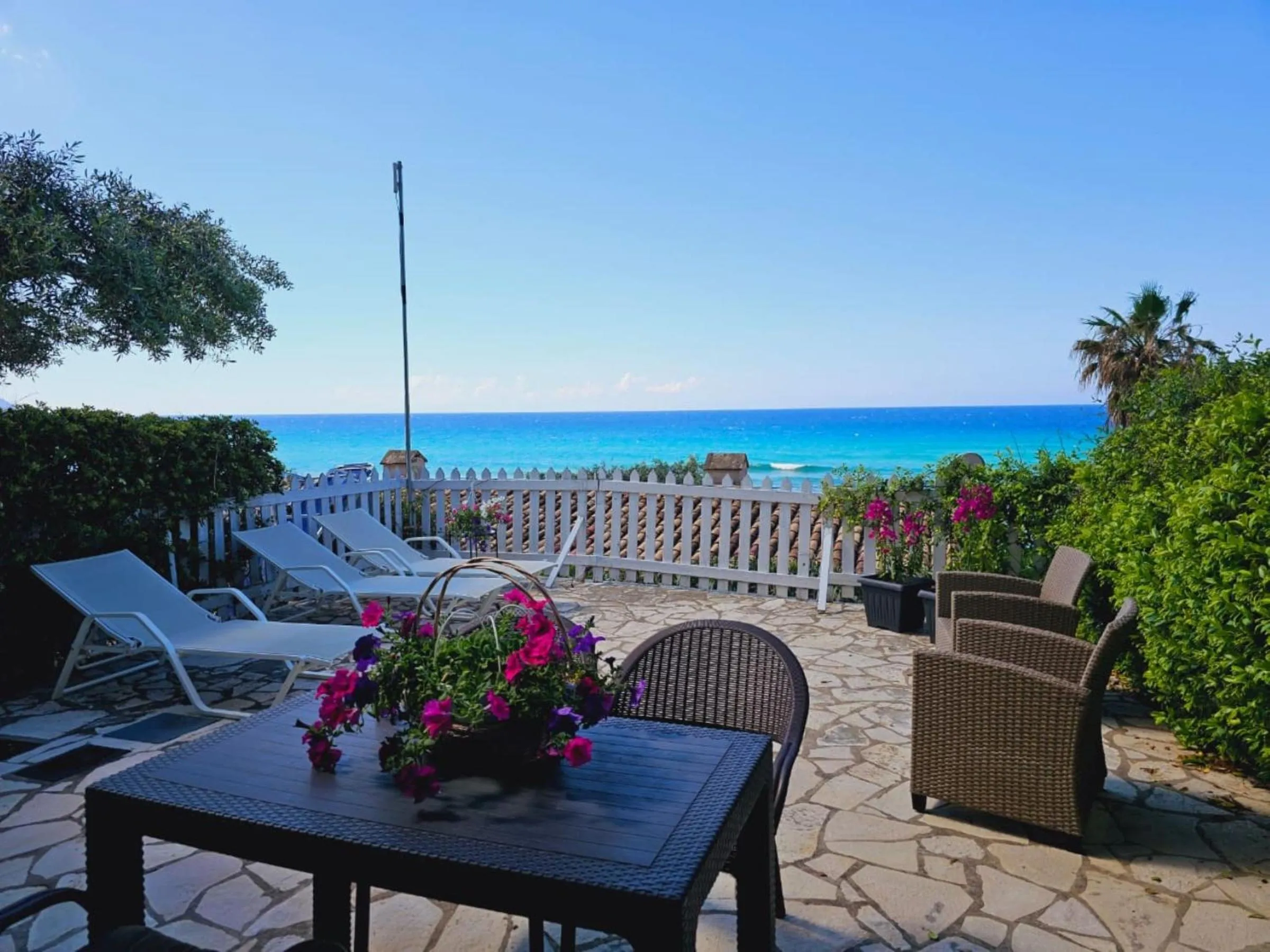 Corfu Glyfada Menigos Resort 22