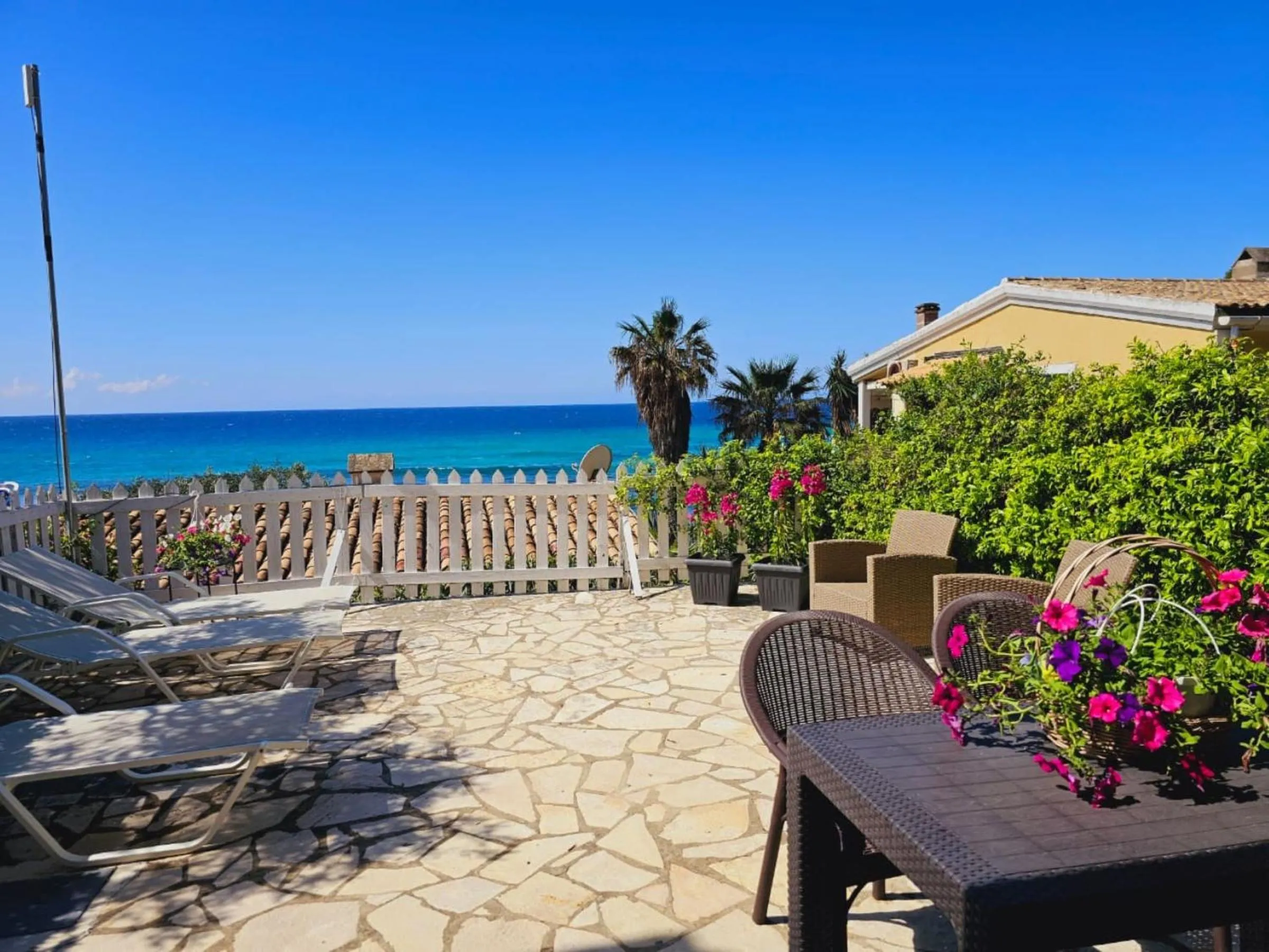 Corfu Glyfada Menigos Resort 22