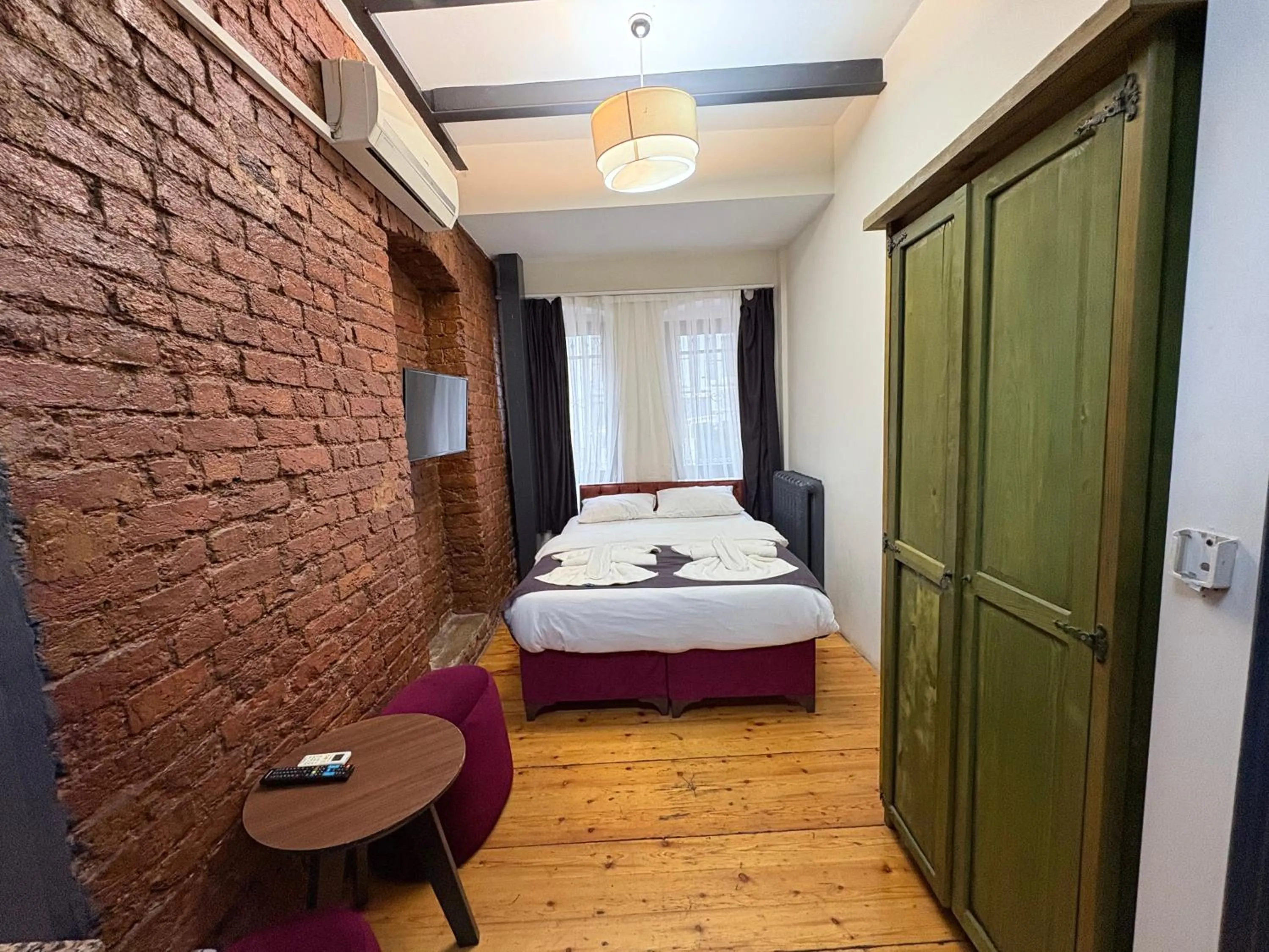 Bed in Taksim Otto suite