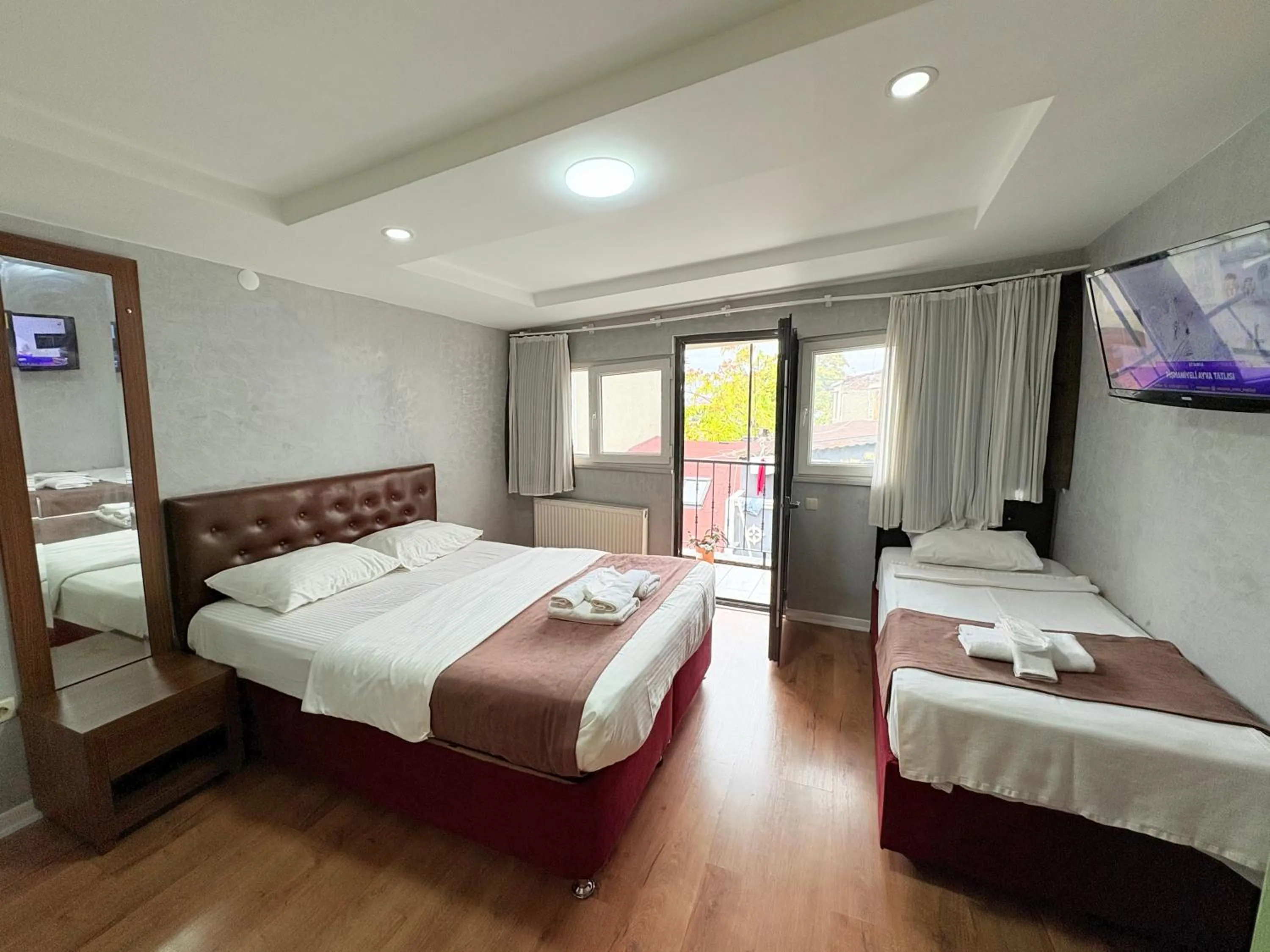 Bed in Taksim Otto suite