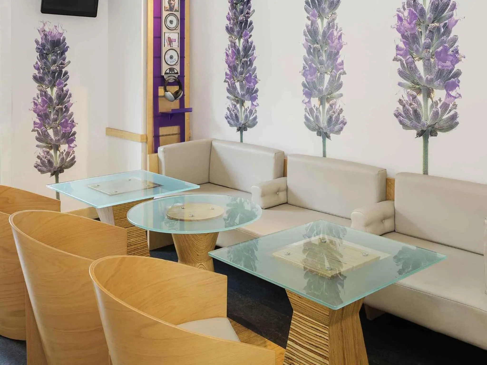 Lounge or bar in ibis Metz Centre Gare