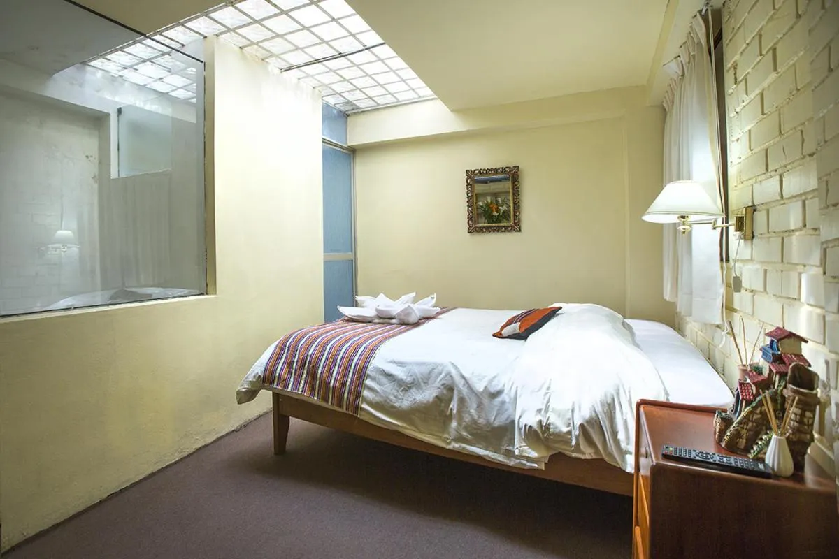 Photo of the whole room, Bed in Andean Dreams Hotel