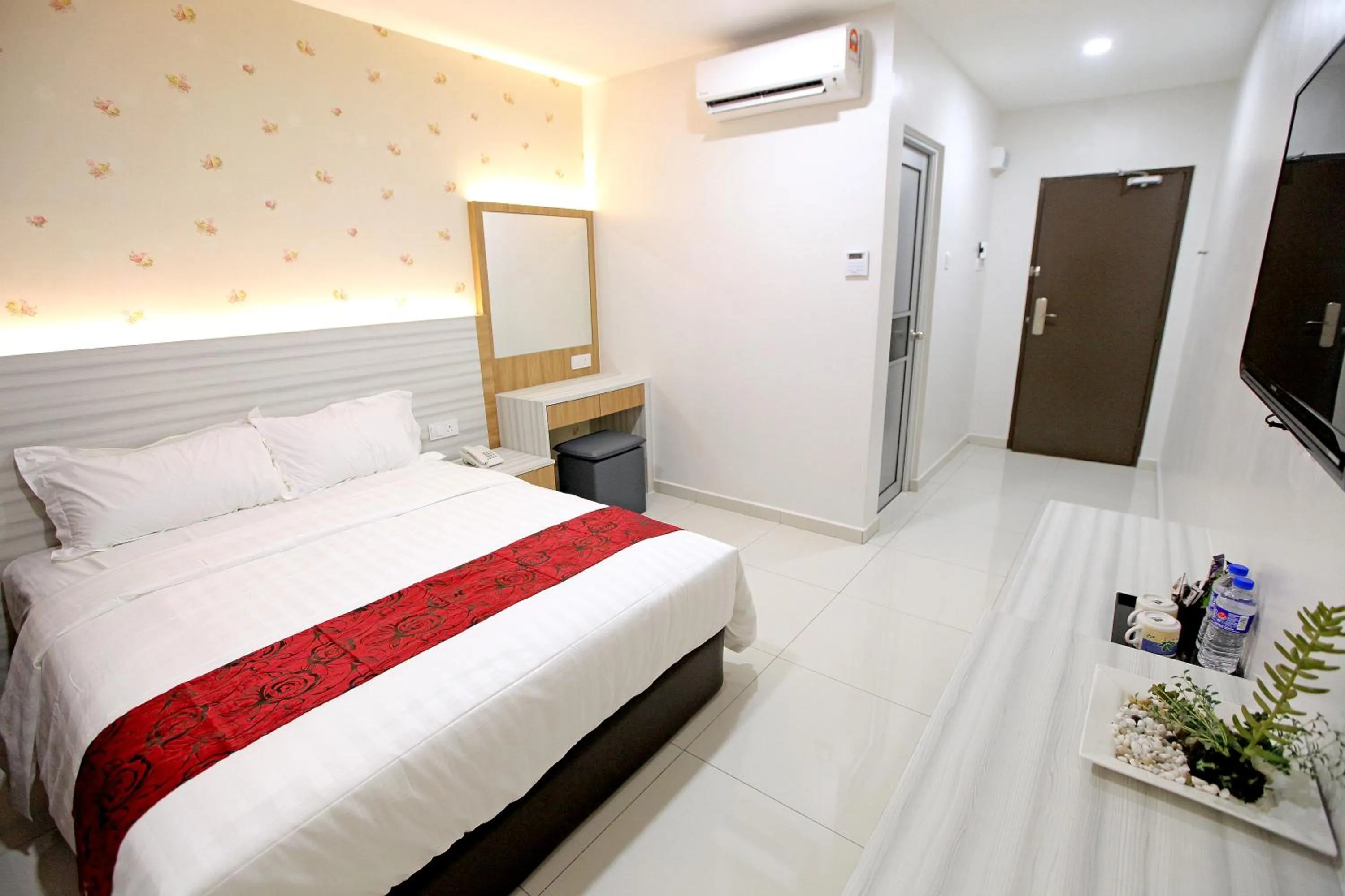 Bedroom, Bed in B&L HOTEl