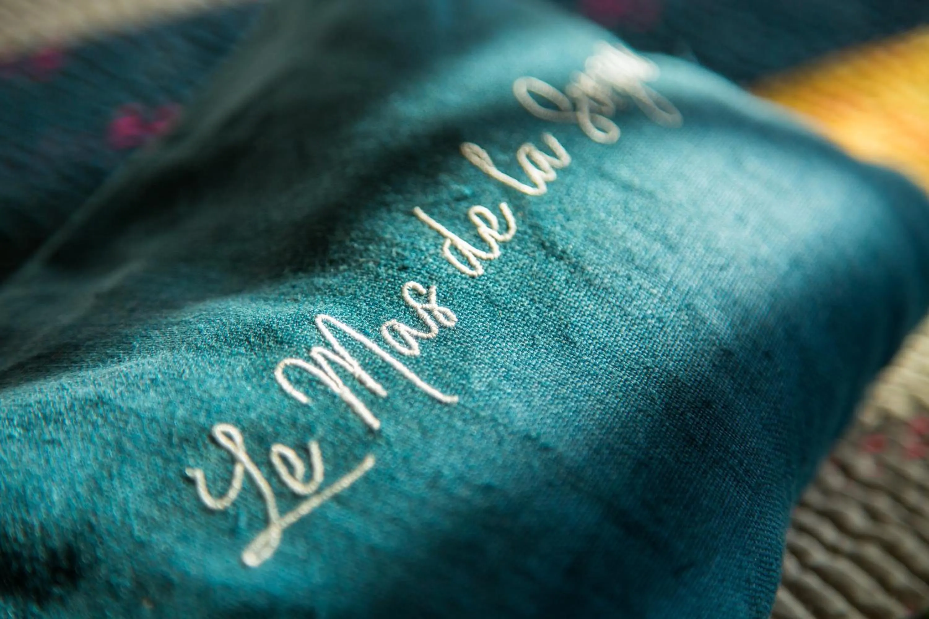 Property logo or sign in Le Mas de la Sorgue