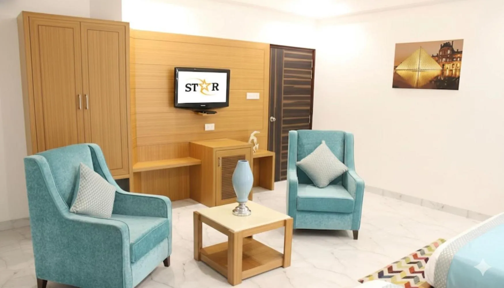 Seating area in Hotel Star By Star Group- Near Delhi Airport