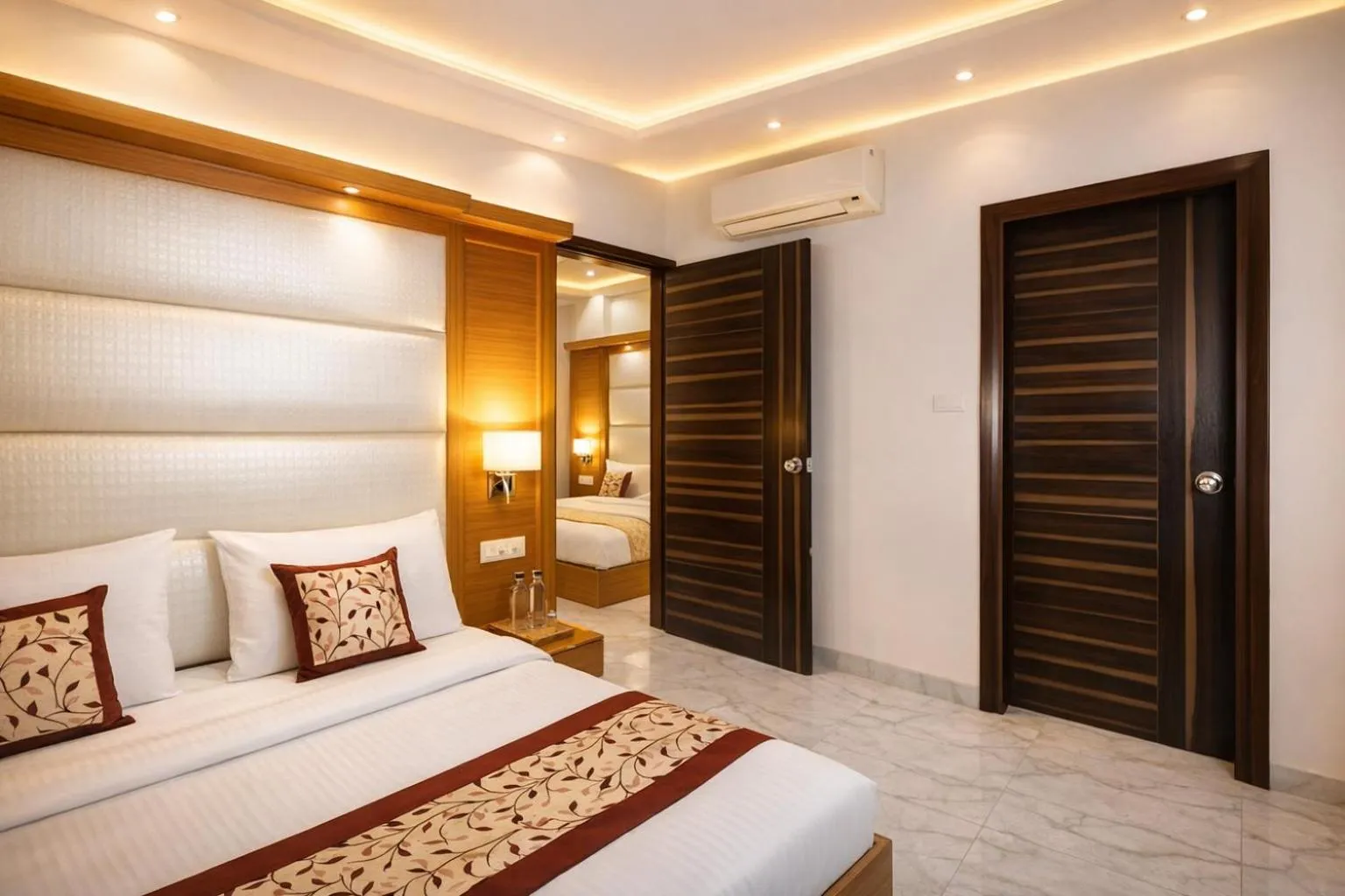 Bed in Hotel Star By Star Group- Near Delhi Airport
