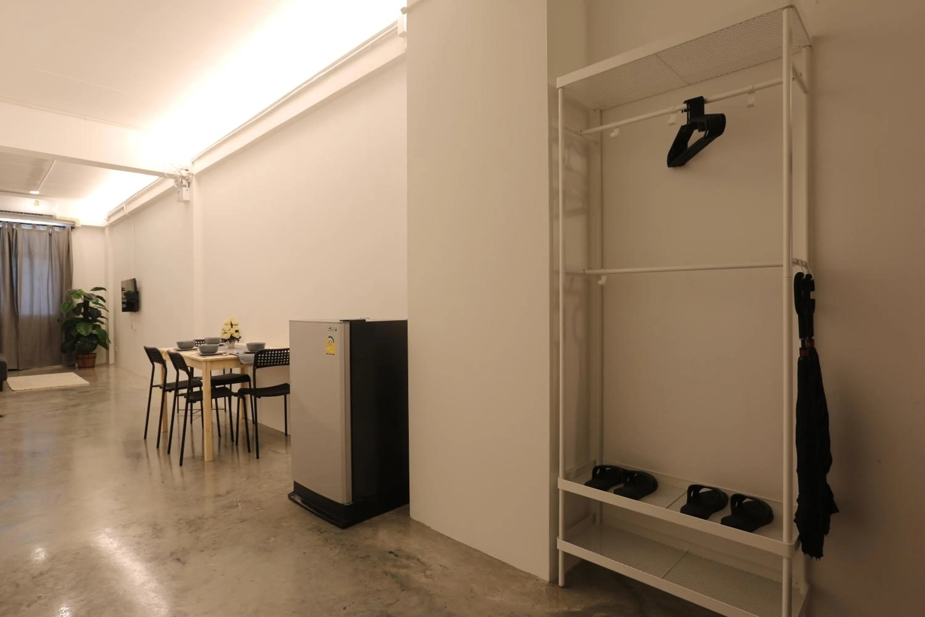 Dining area in Loft Series by Pak-Up