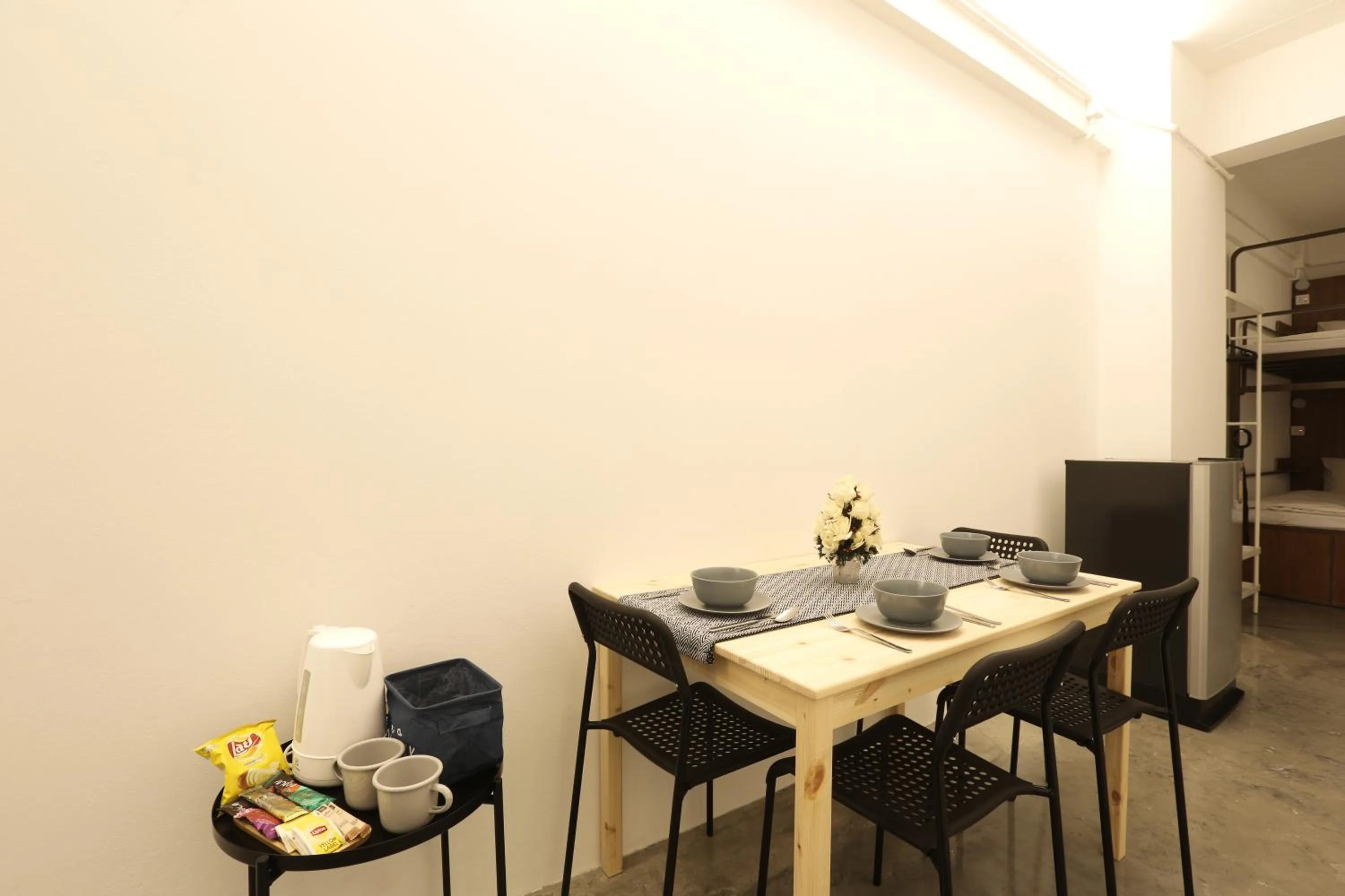 Dining area in Loft Series by Pak-Up