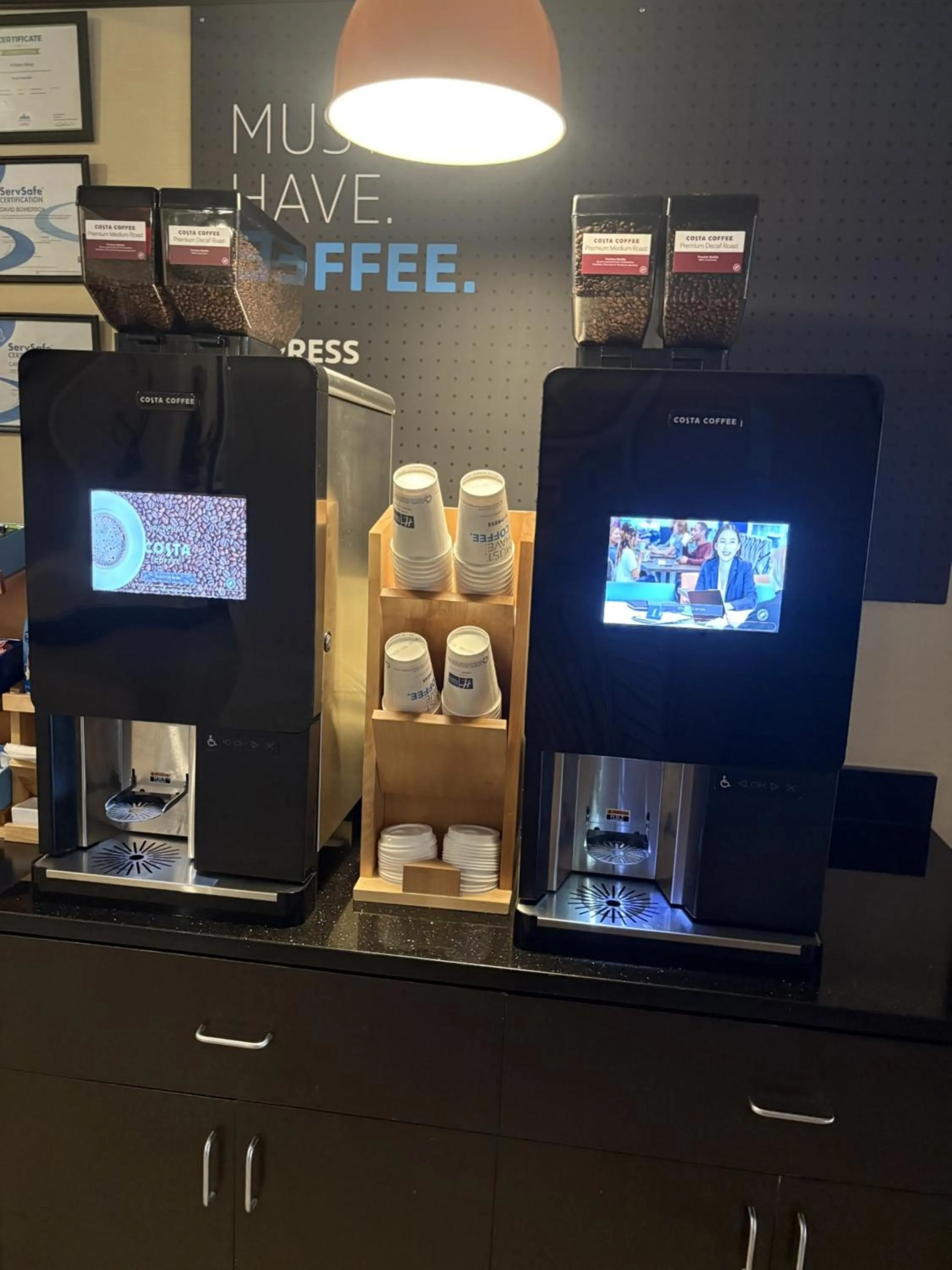 Coffee/tea facilities in Holiday Inn Express Selinsgrove by IHG