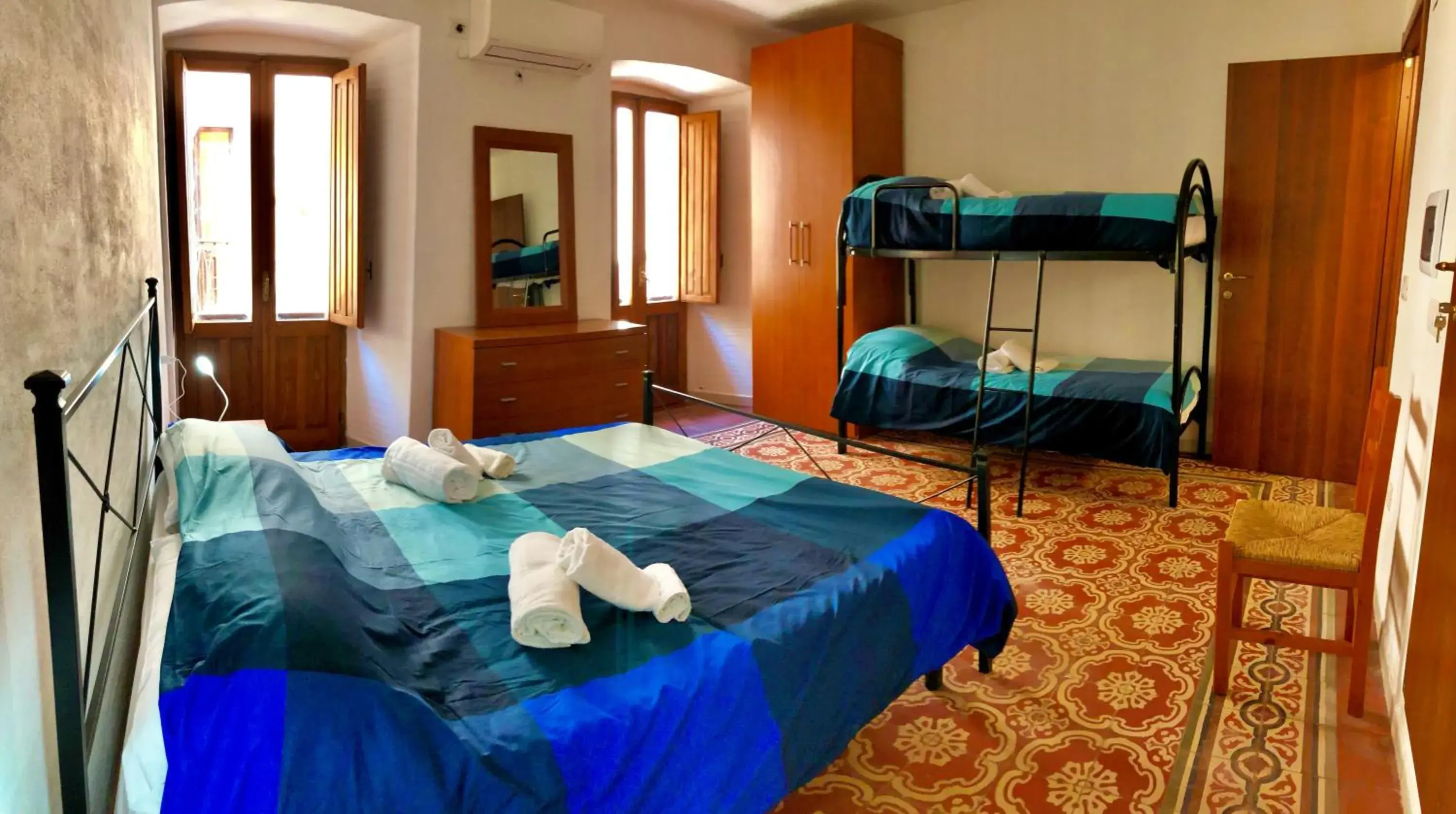 Family Room with Private Bathroom in Il Terrazzino Iglesias Family Room with Private Bathroom in Il Terrazzino Iglesias