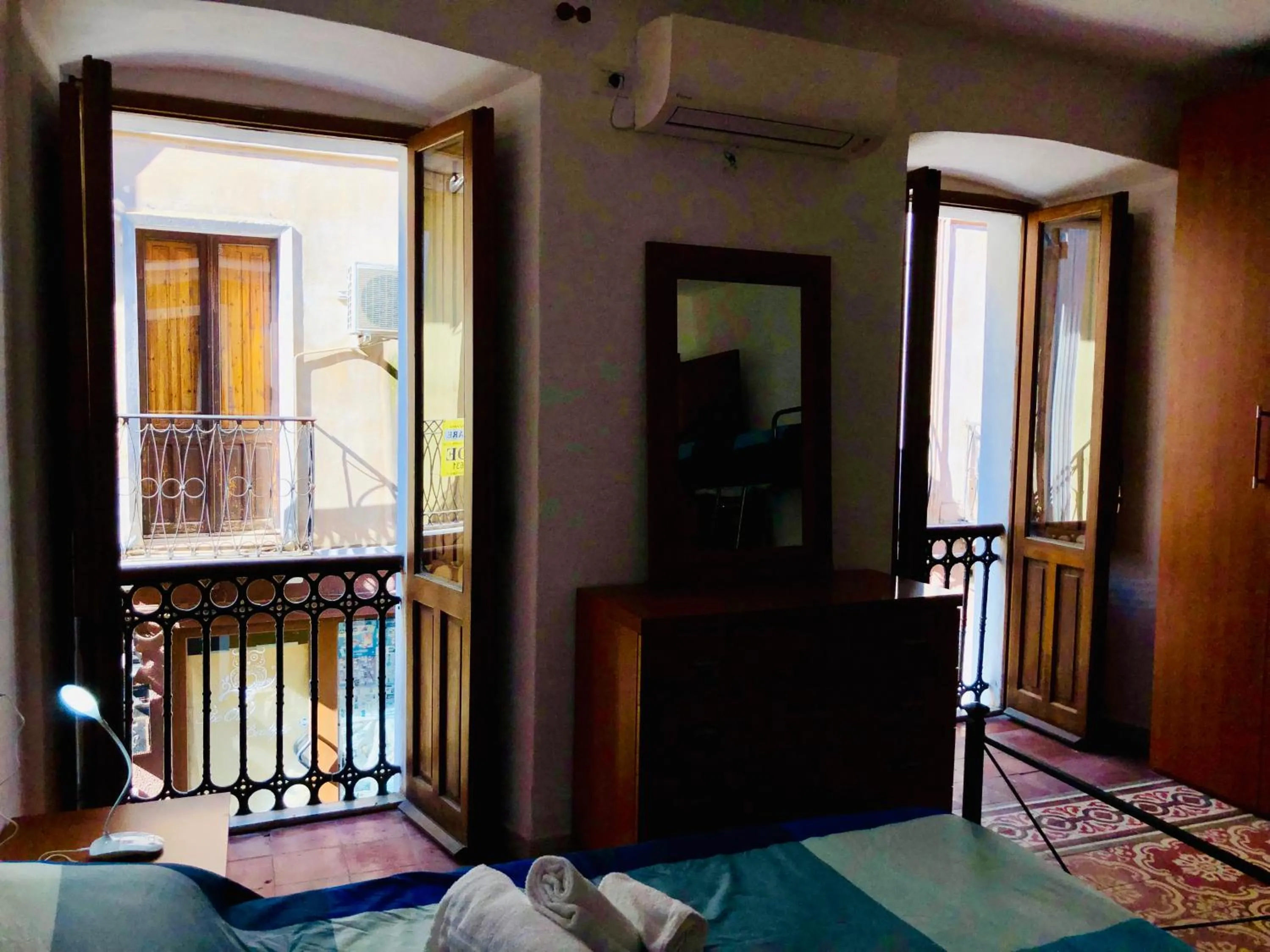 View (from property/room), Bed in Il Terrazzino Iglesias