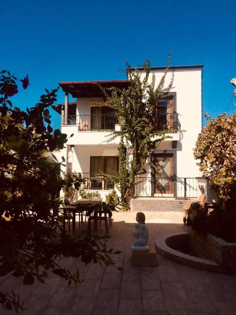 Property building in Orya Aparts