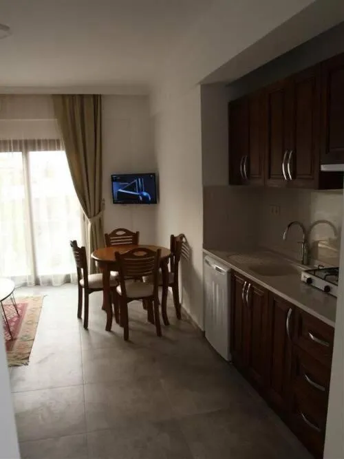 Dining area in Orya Aparts