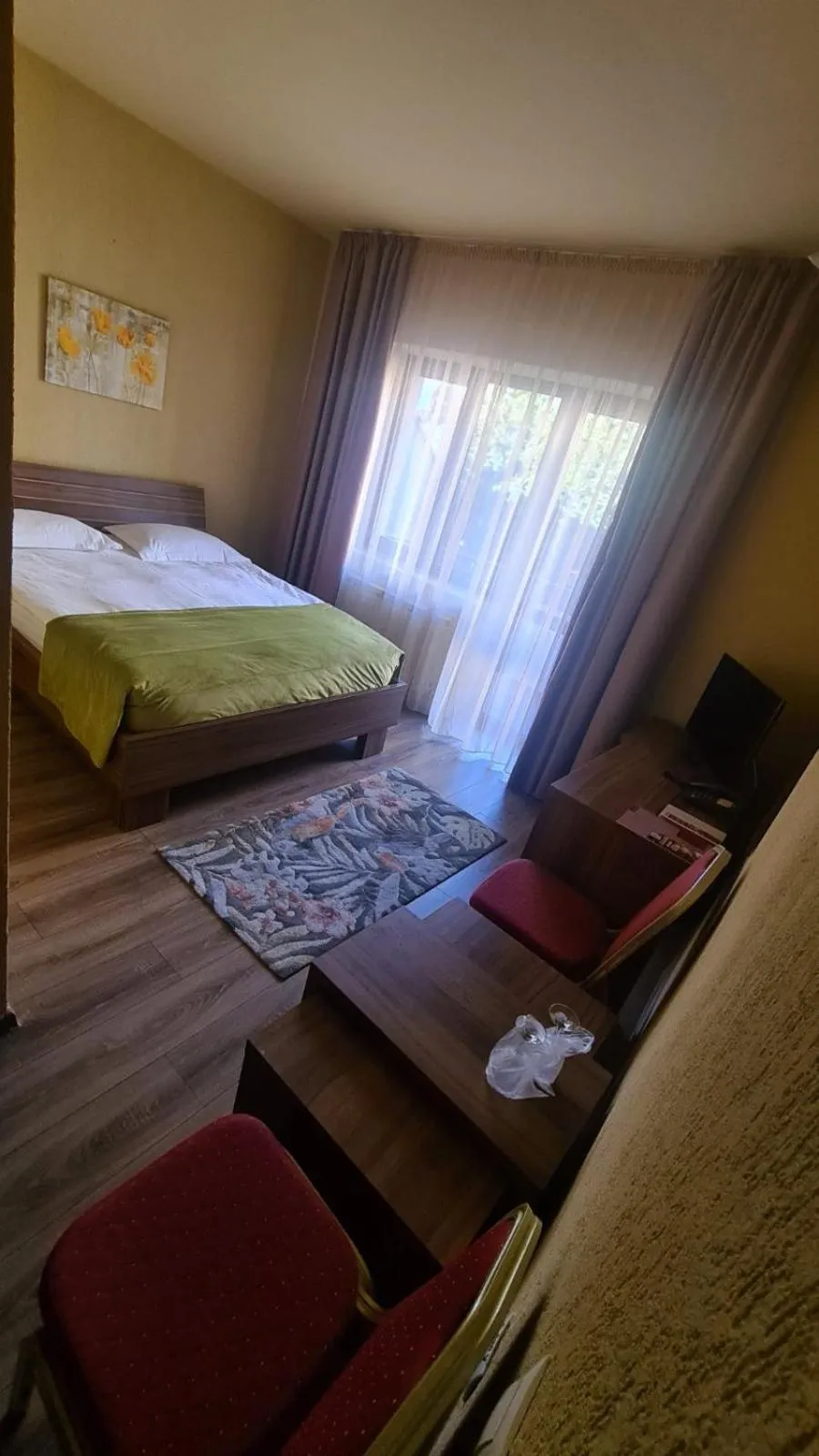 Photo of the whole room in Hotel Gema