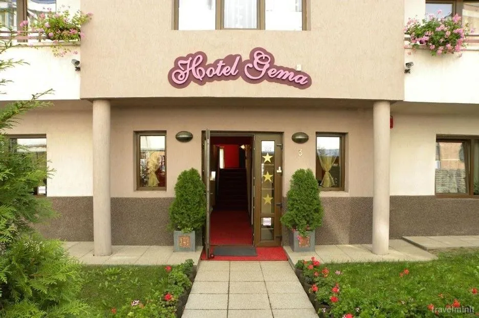 Facade/entrance in Hotel Gema