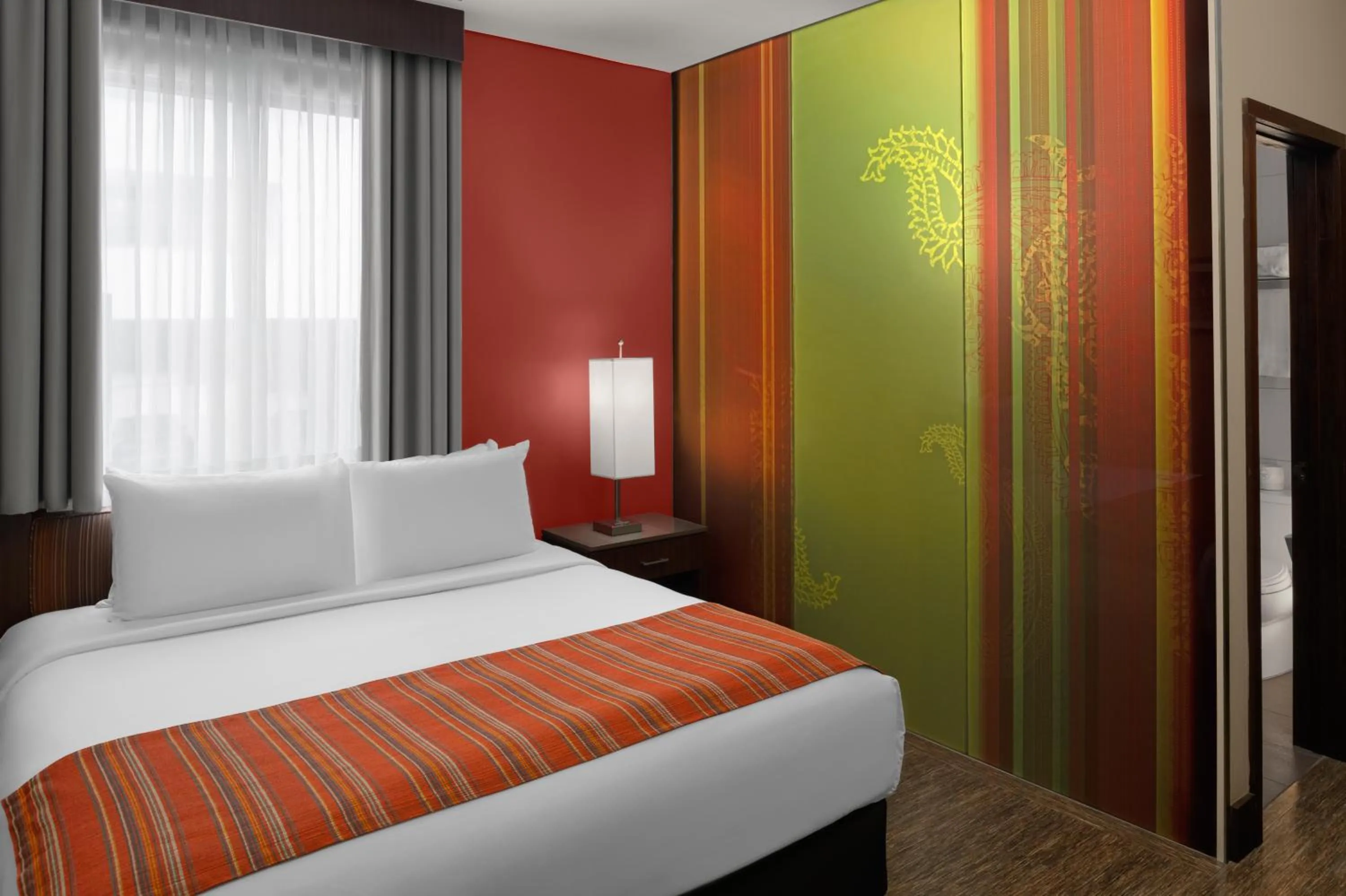 Bed in SIRTAJ – Beverly Hills