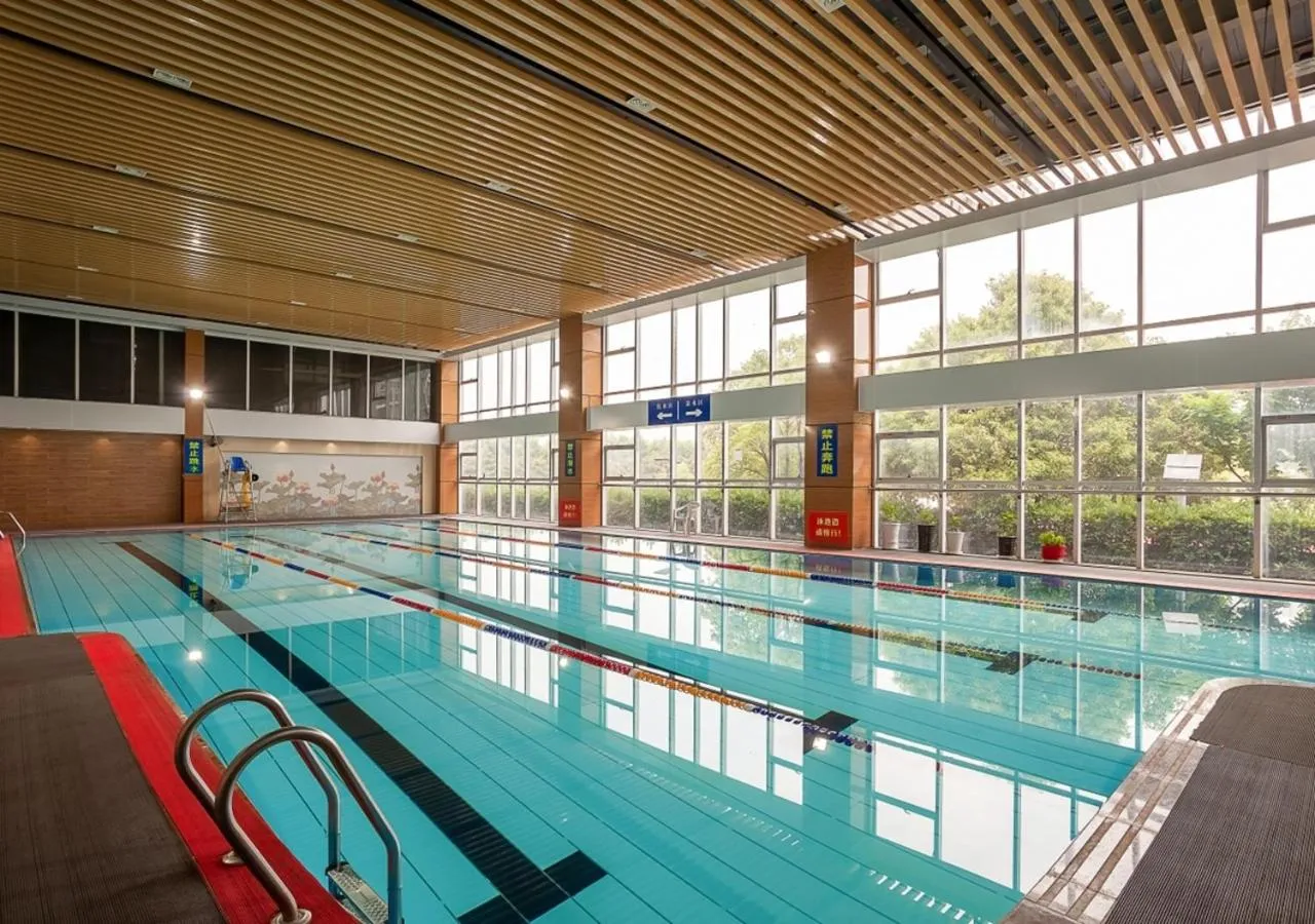 Swimming pool in CYTS Eastern Jiading Hotel Shanghai - Original CYTS GreenTree Eastern International Hotel