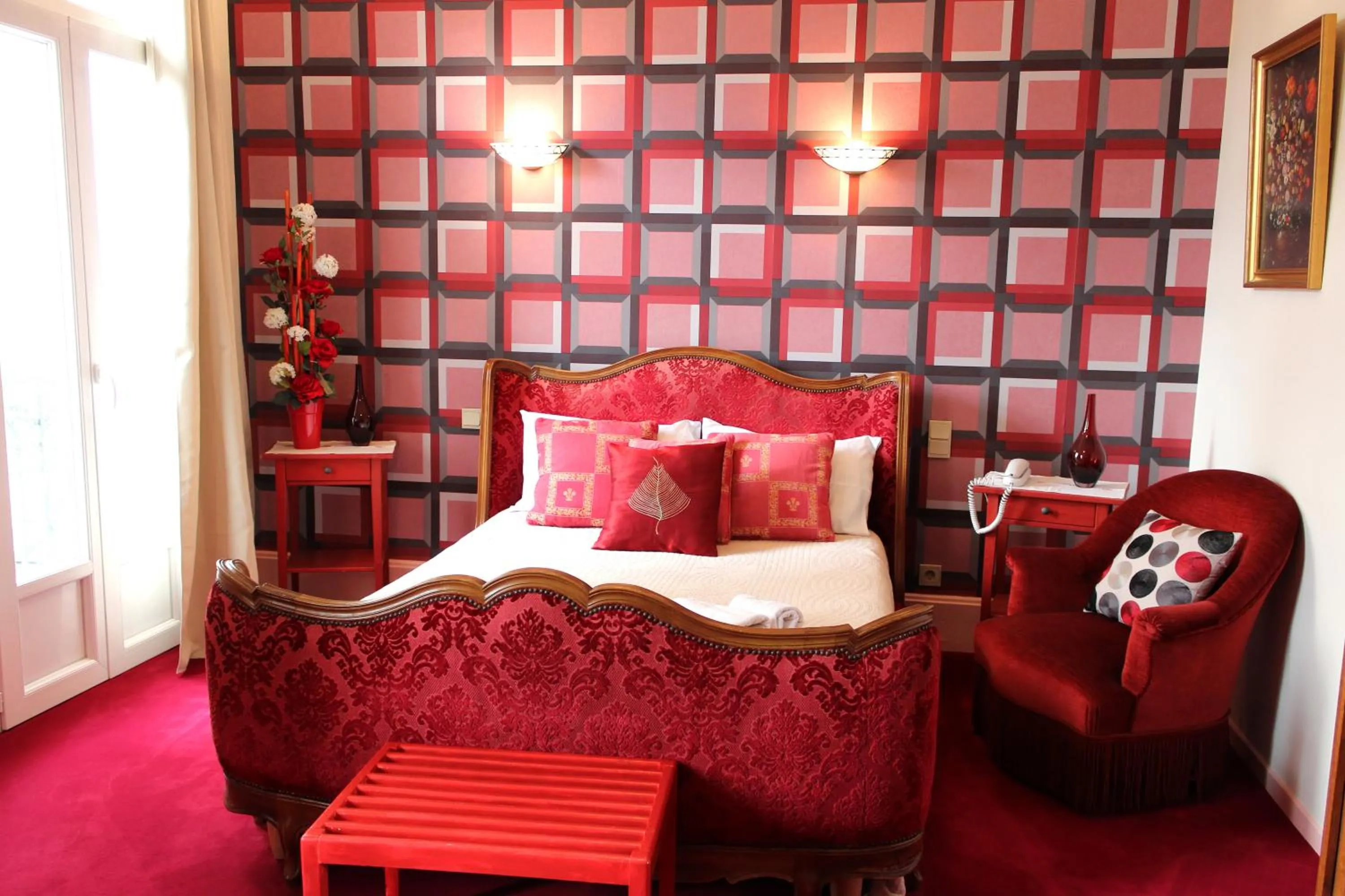 Bedroom, Bed in Hotel California