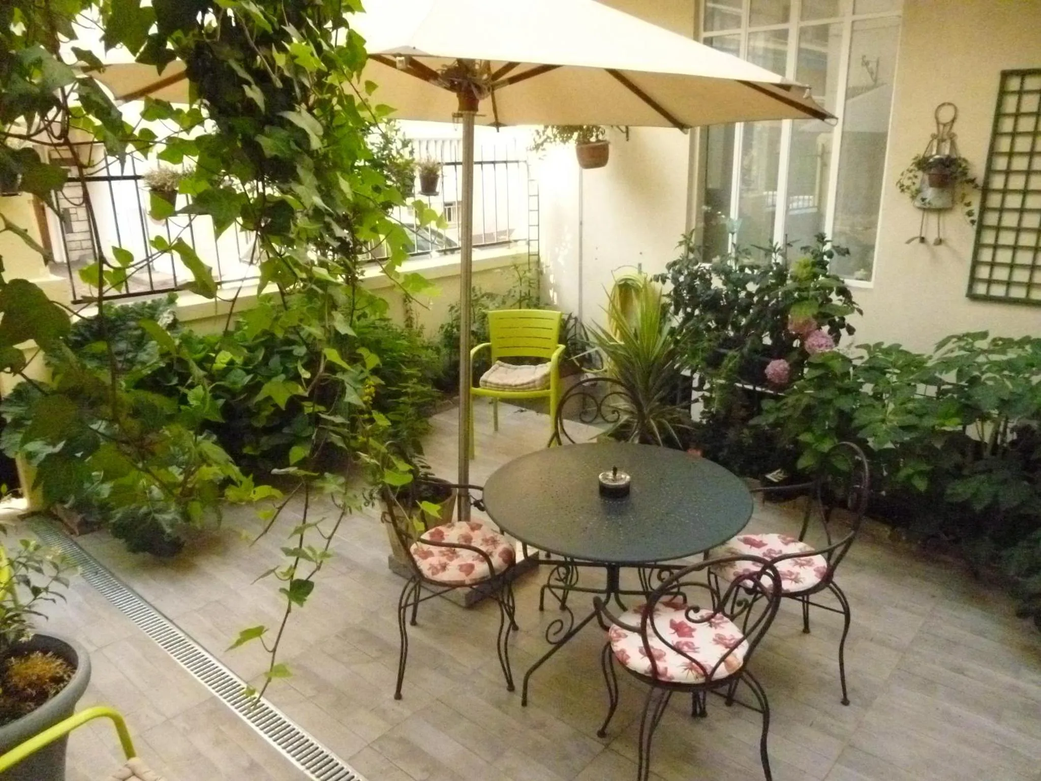 Patio in Hotel California