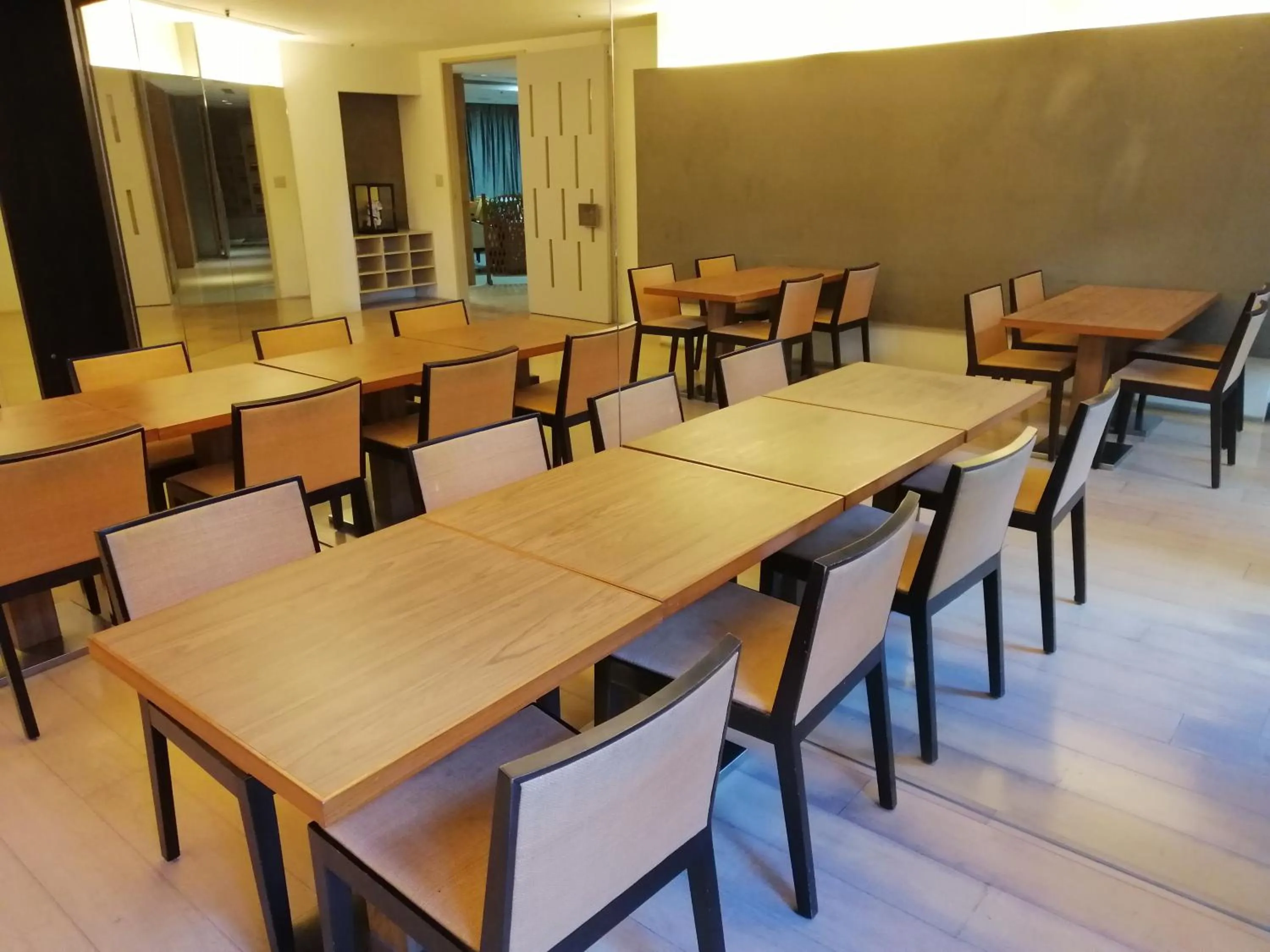 Seating area in Shan-Yue Hotspring Hotel