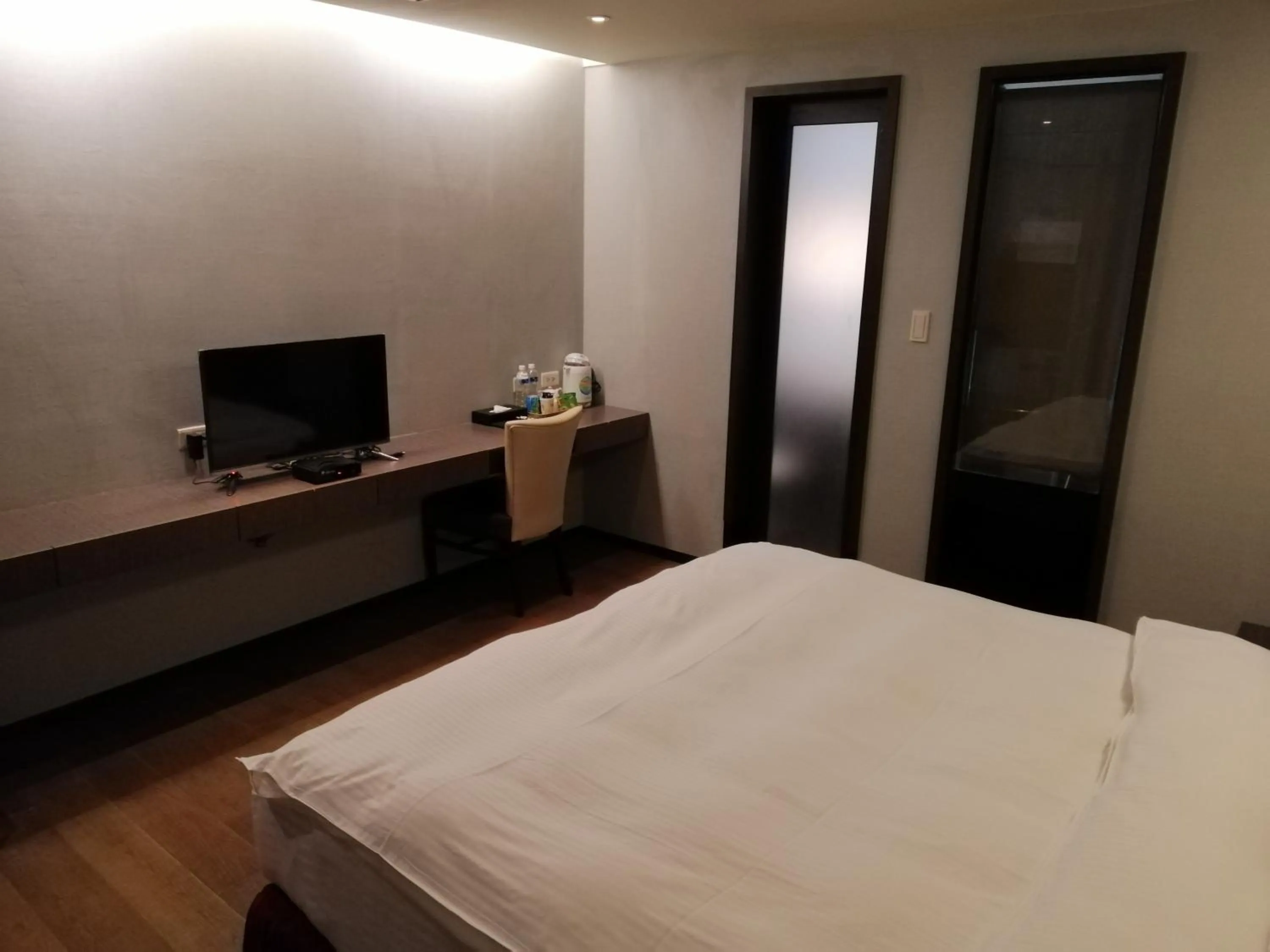 Property building, Bed in Shan-Yue Hotspring Hotel