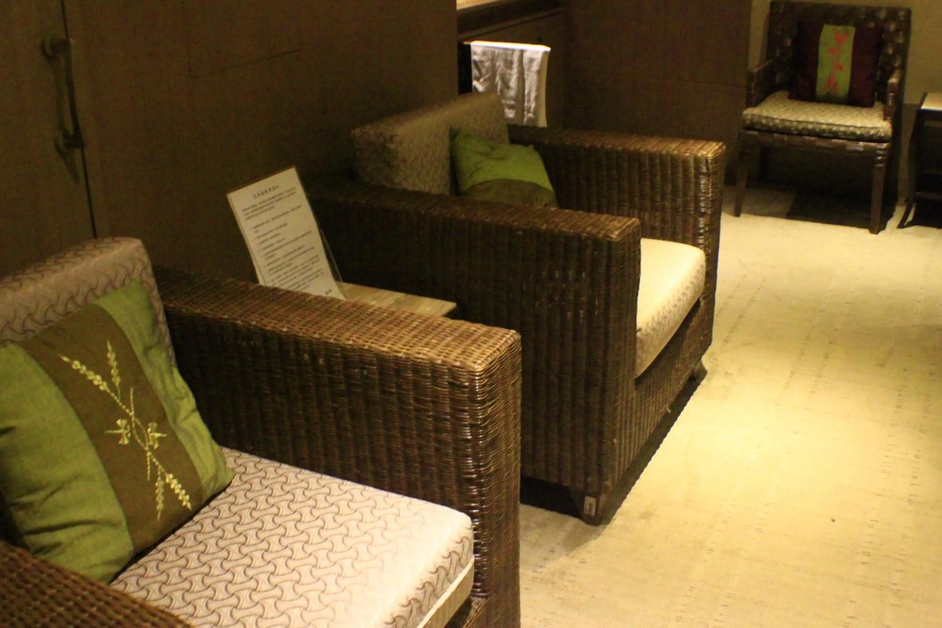 Seating area in Shan-Yue Hotspring Hotel