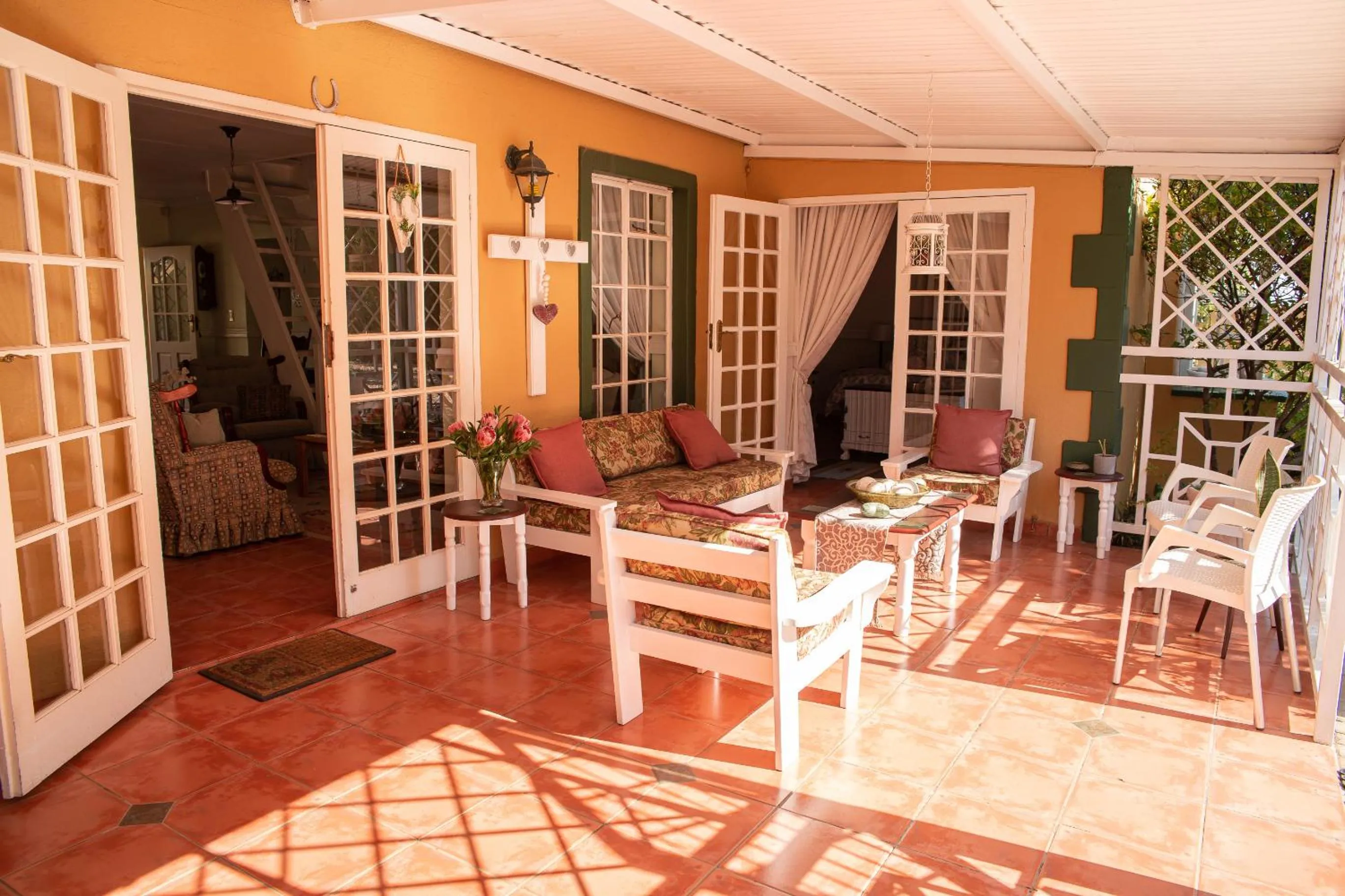 Patio in Roses and Pebbles B & B Guest House