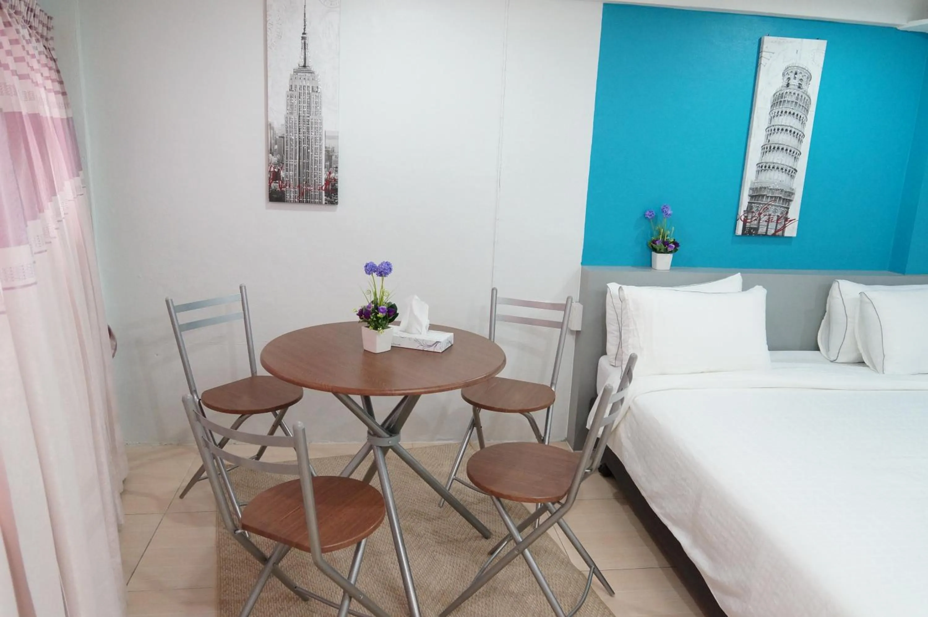 Bed in Ma Non Nont Hotel & Apartment