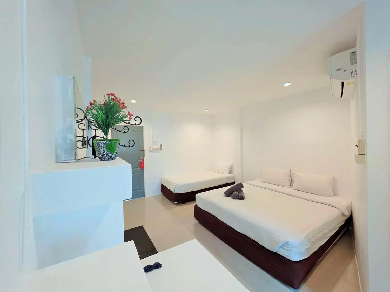 Bed in Ma Non Nont Hotel & Apartment