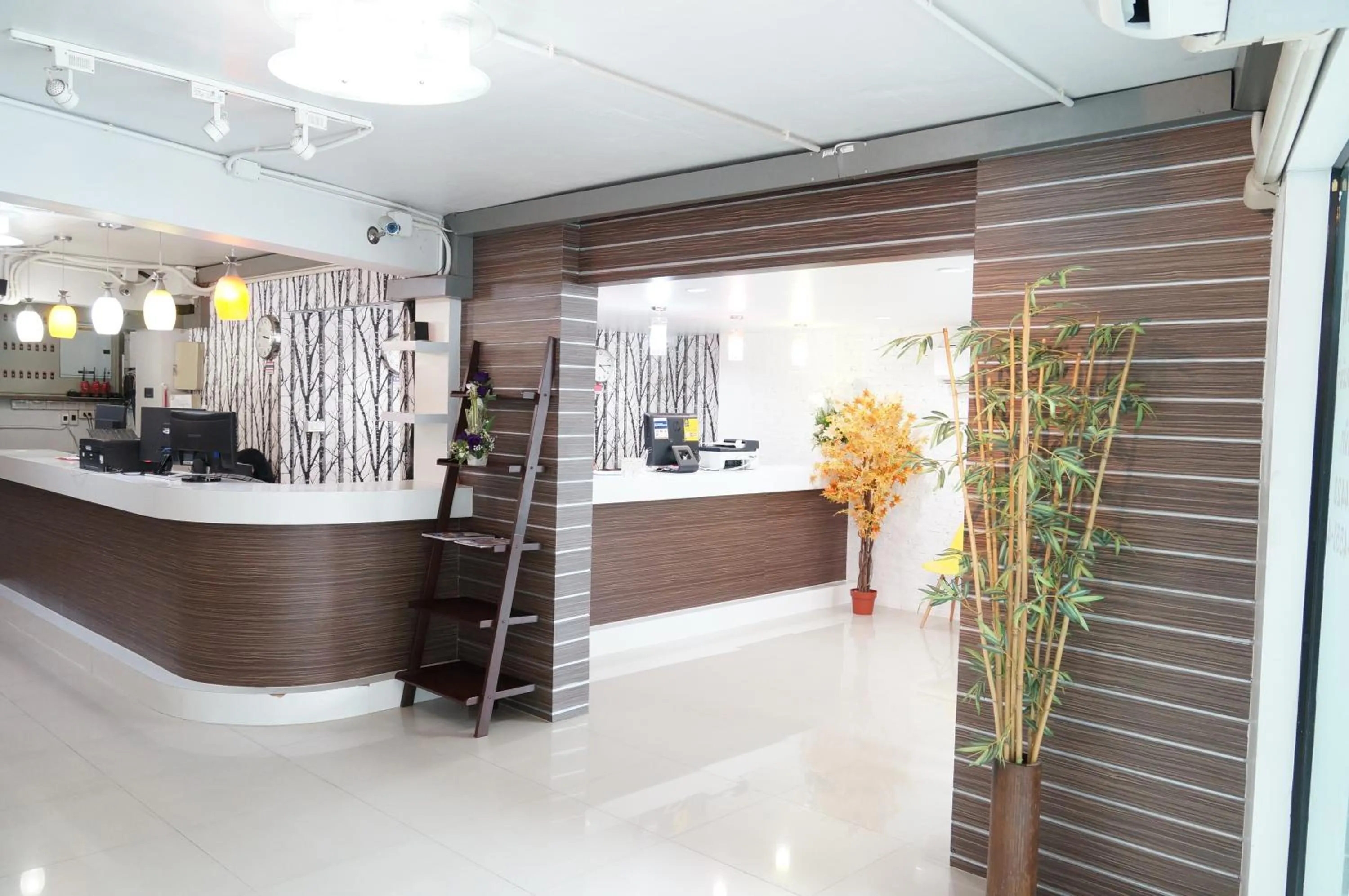 Lobby or reception in Ma Non Nont Hotel & Apartment