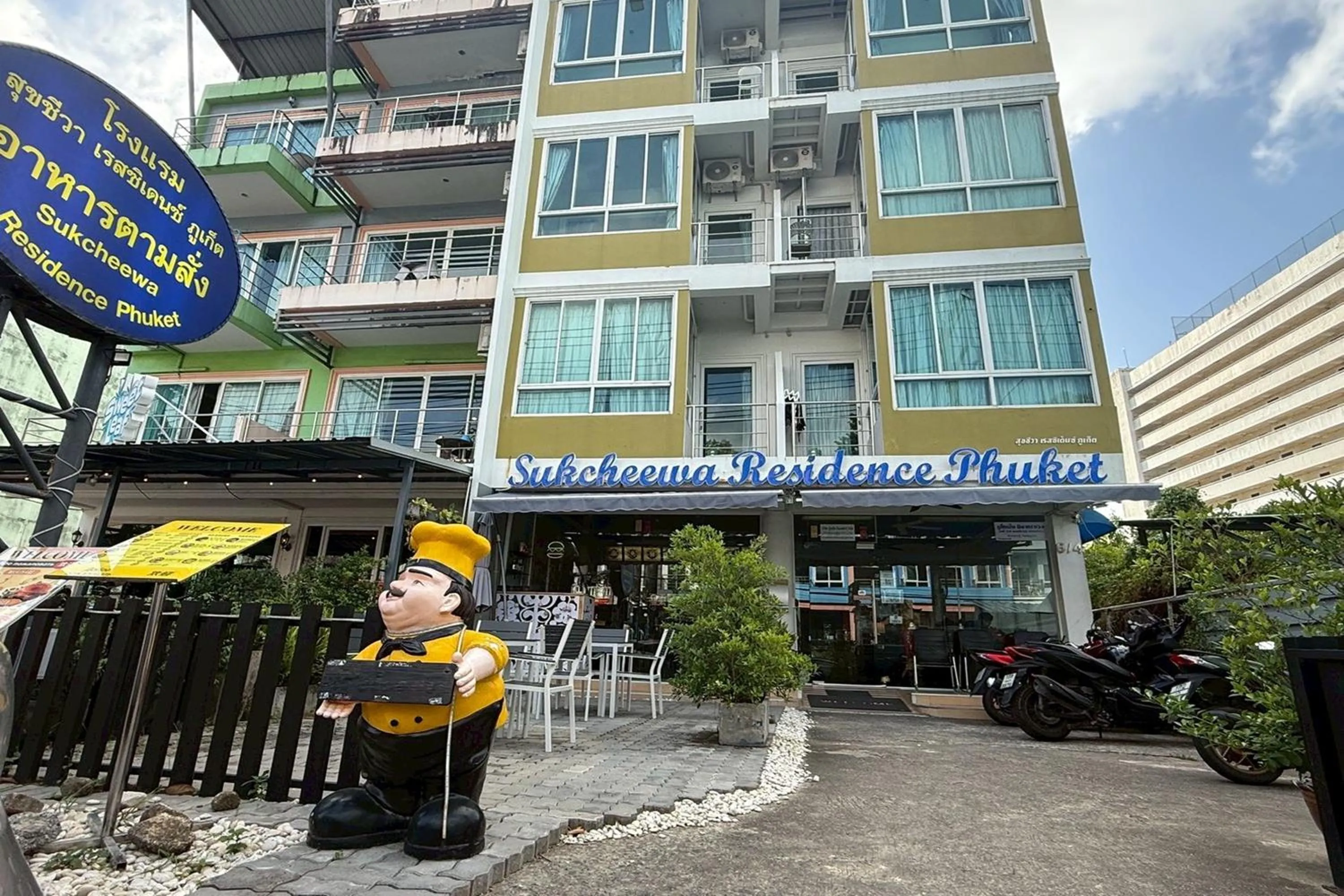 Property building in Sukcheewa Residence Phuket