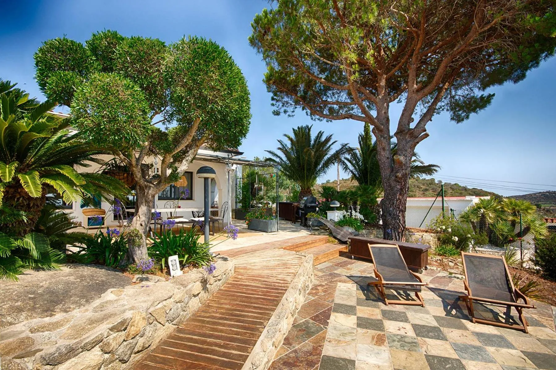 Garden view in Casa de l’Albada
