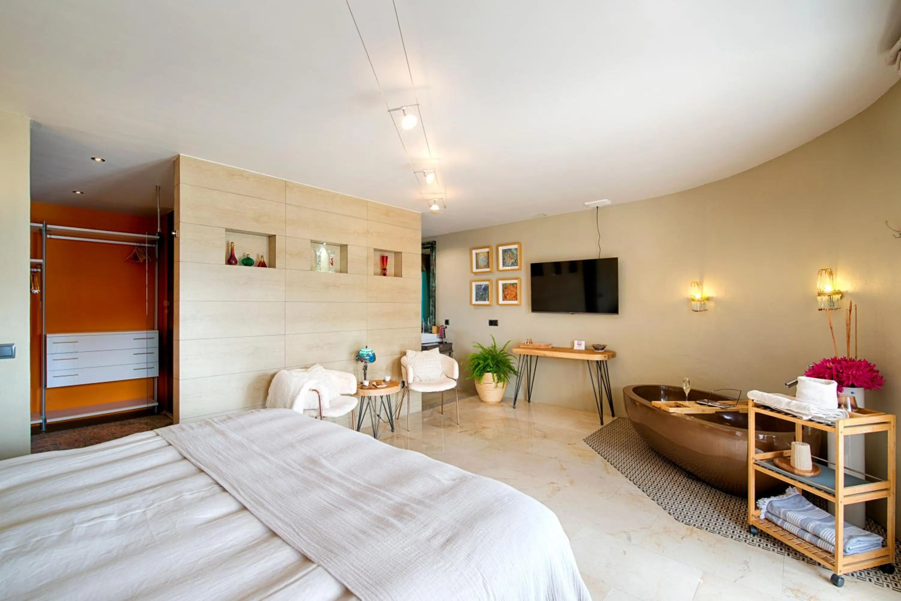 TV and multimedia, Bed in Casa de l’Albada