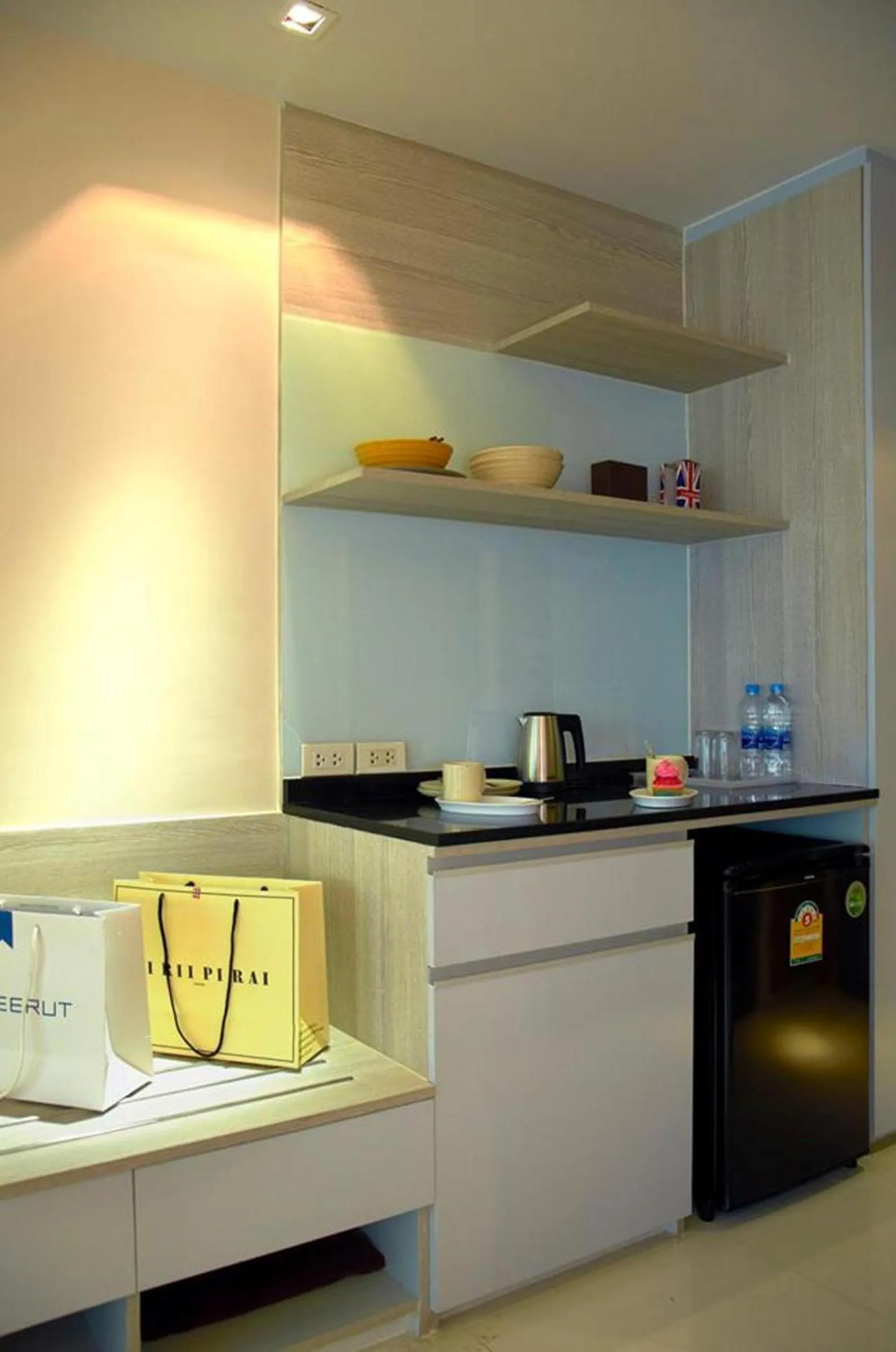 Kitchen or kitchenette in The Present Sathorn