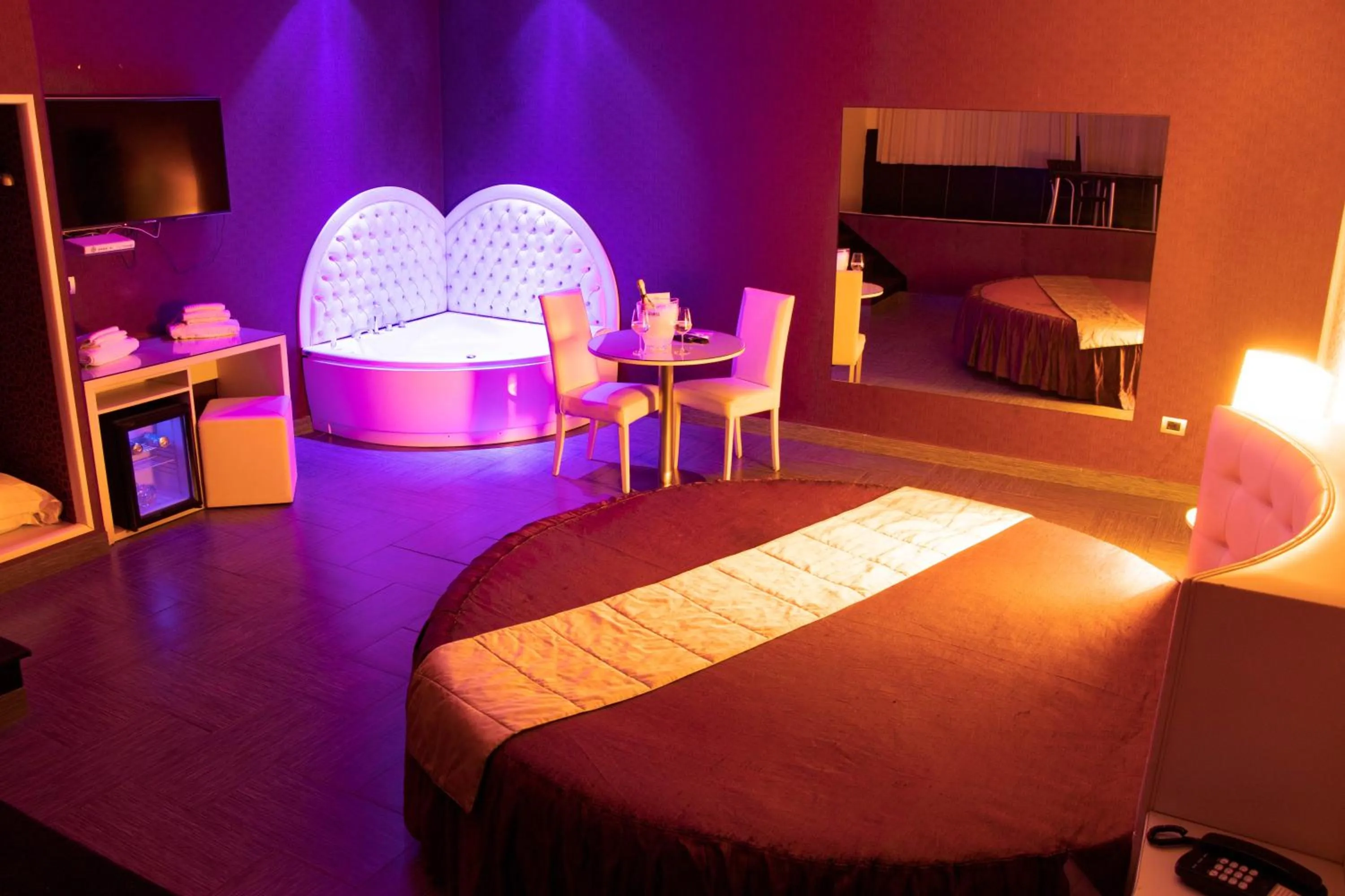 Bed in Hotel Masaniello Luxury