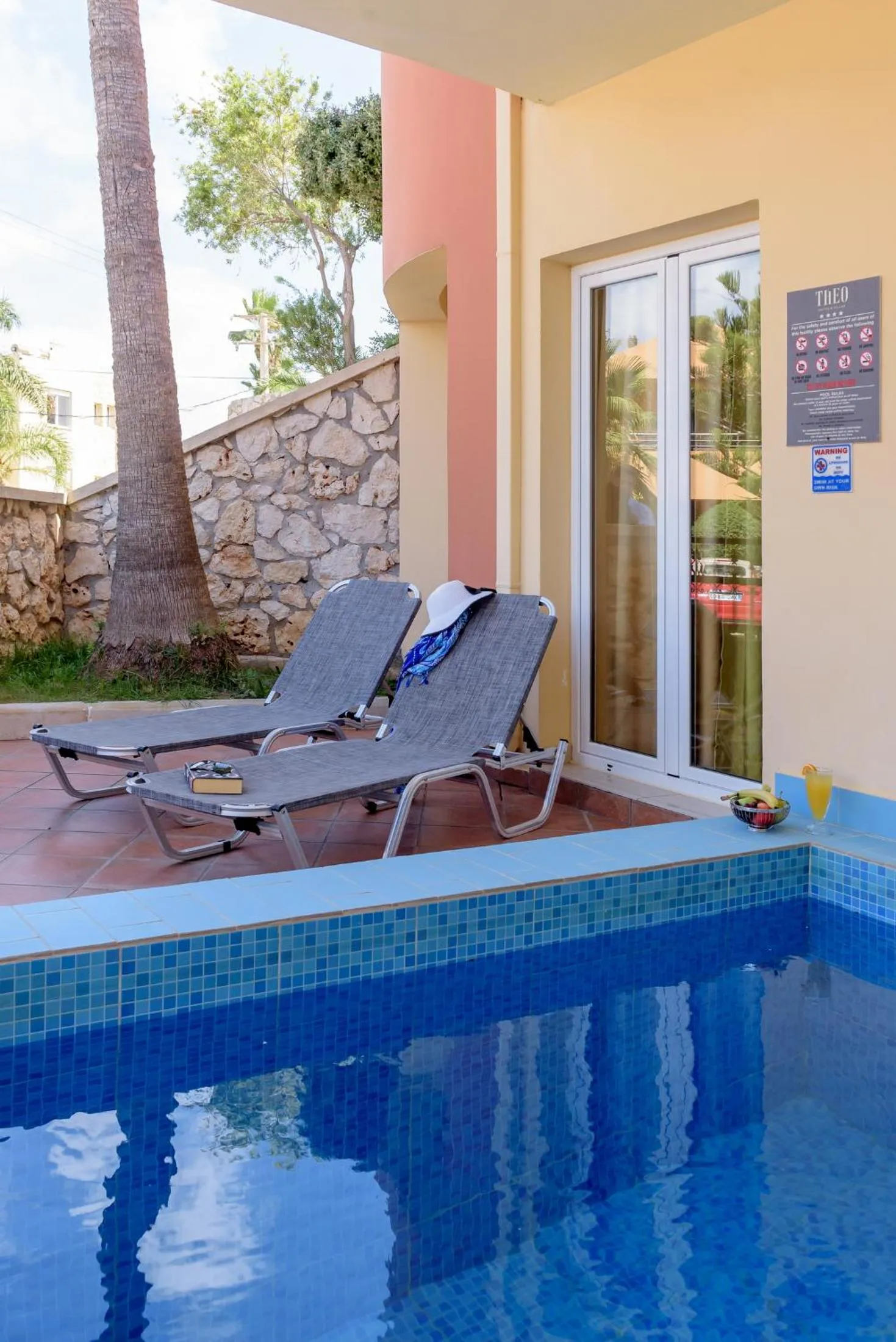 Swimming pool in Eurohotel Theo Hotel