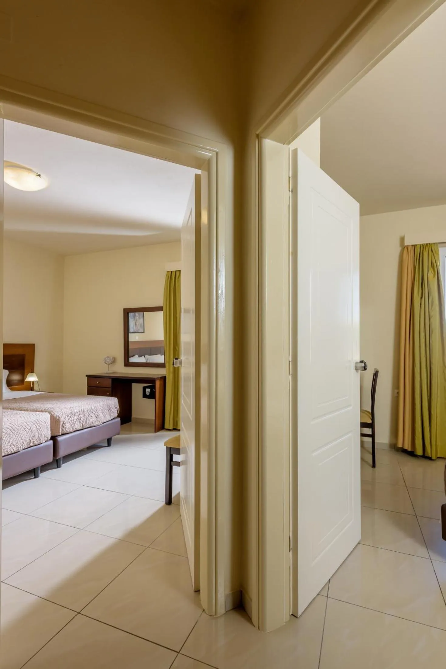 Bedroom, Bed in Eurohotel Theo Hotel