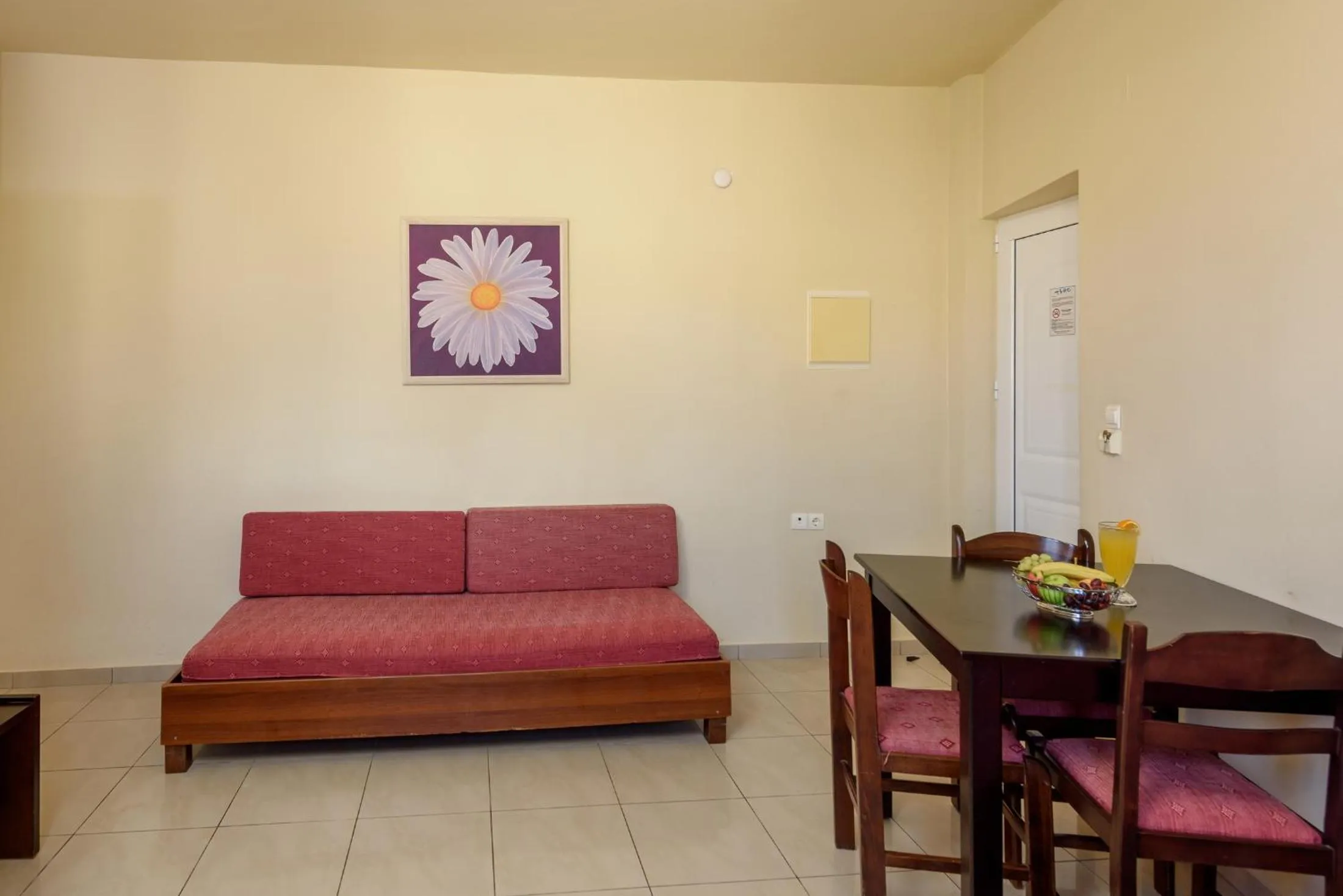 Living room in Eurohotel Theo Hotel