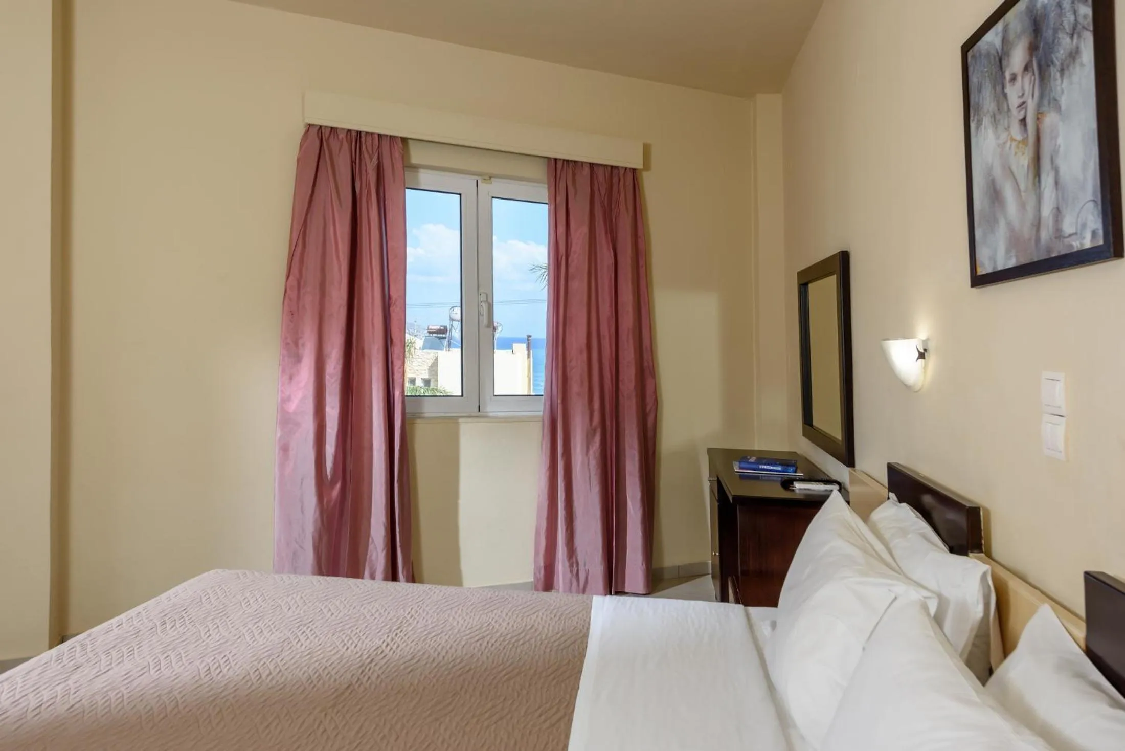 Bedroom, Bed in Eurohotel Theo Hotel