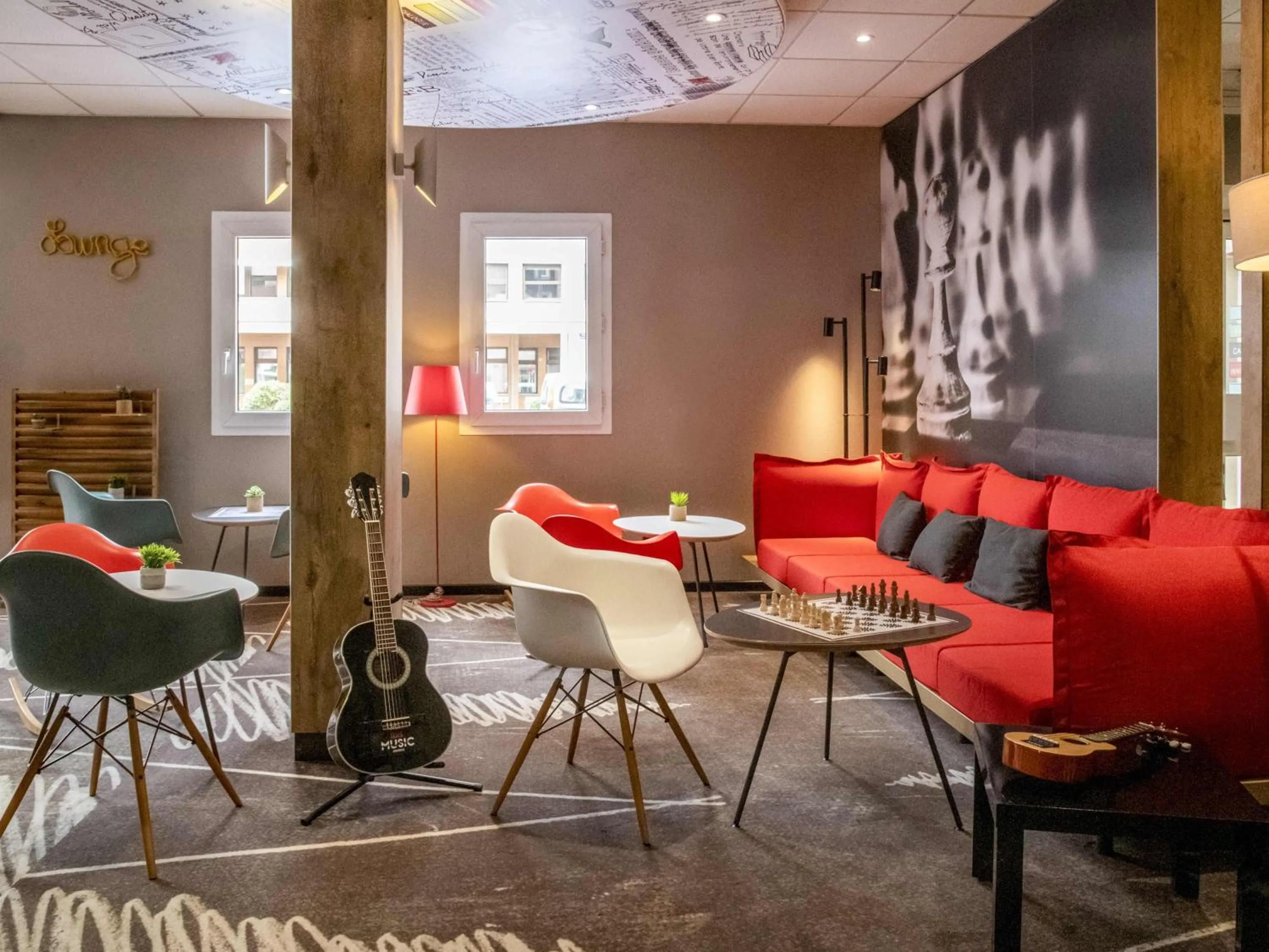 Property building in ibis Gap Centre