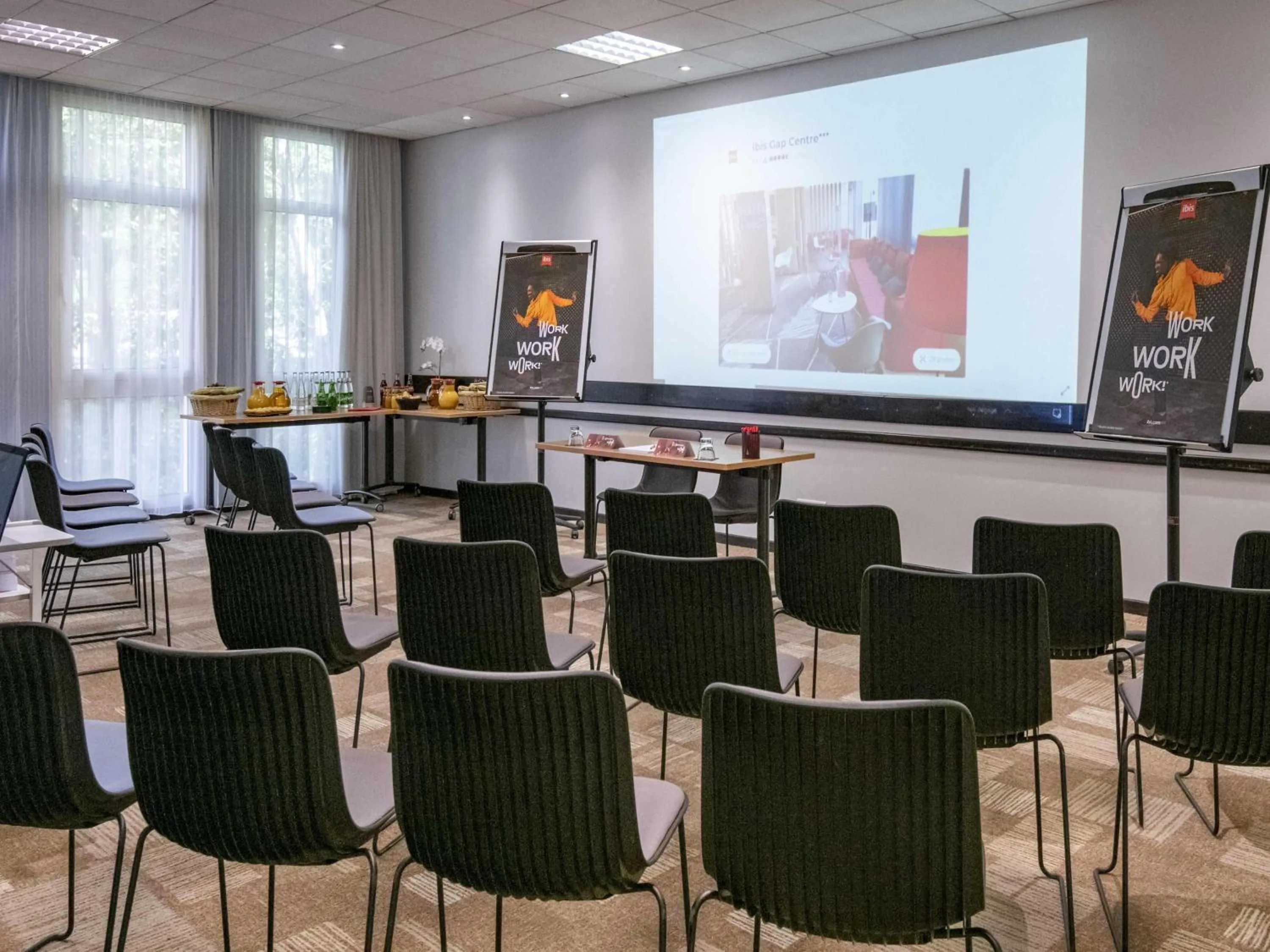 Meeting/conference room in ibis Gap Centre